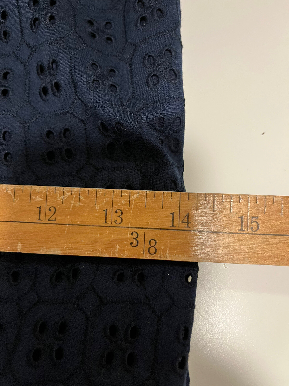 Banana Republic Navy Eyelet Shift Dress Size 2 Romantic Classic Modern