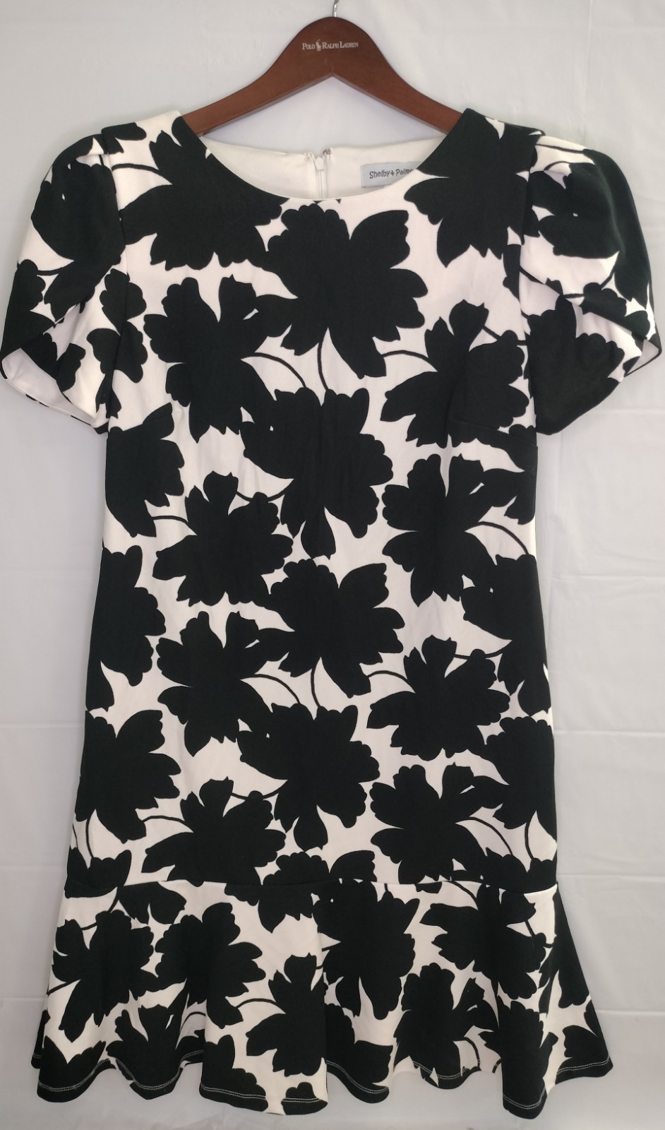 Shelby & Palmer Women’s Dress Size 14 Frill Hem Black White Floral Petal Sleeve