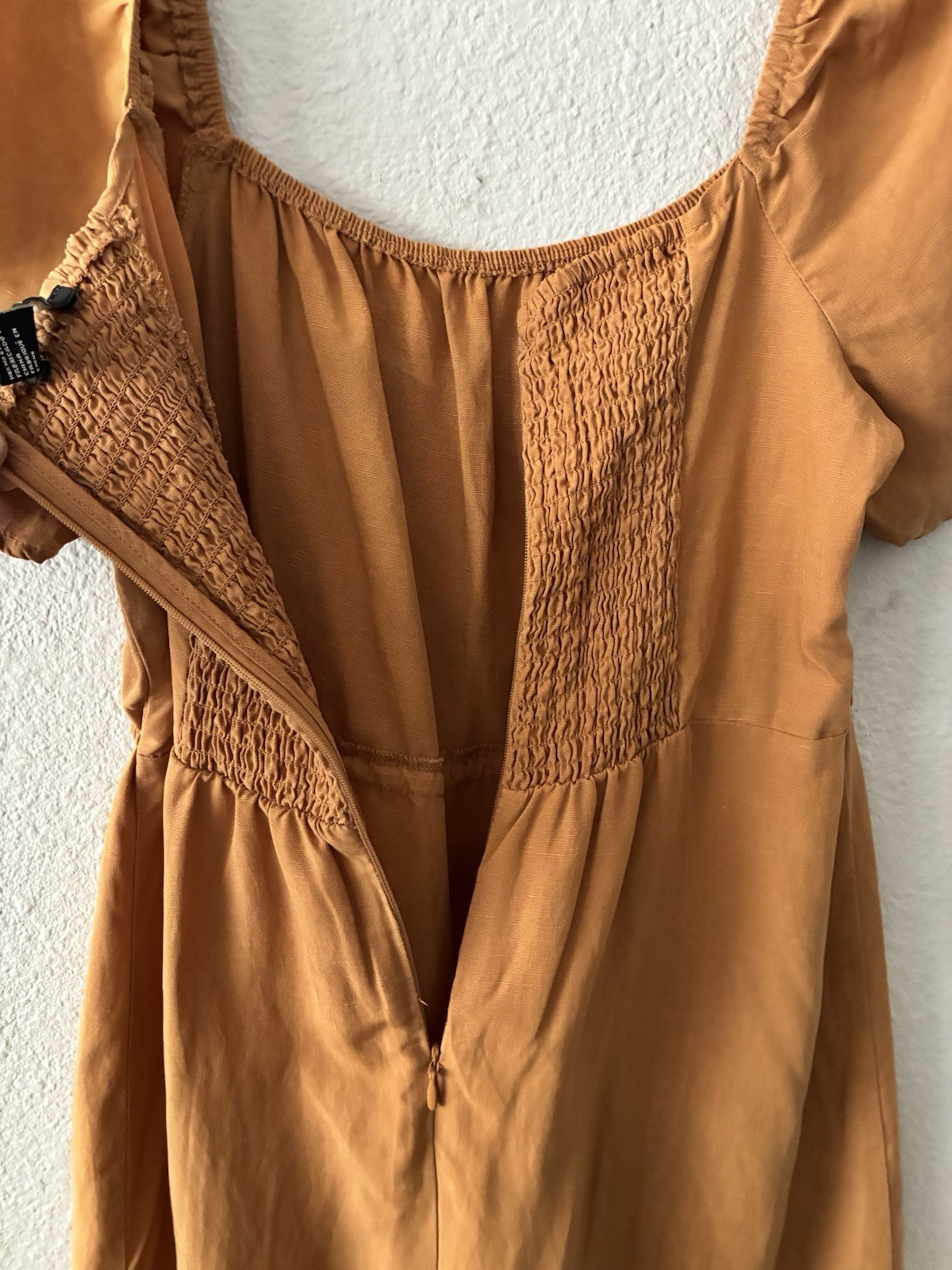 Forever 21 Womens M Brown Solid Smocked Square Neck Short Sleeve Mini Zip