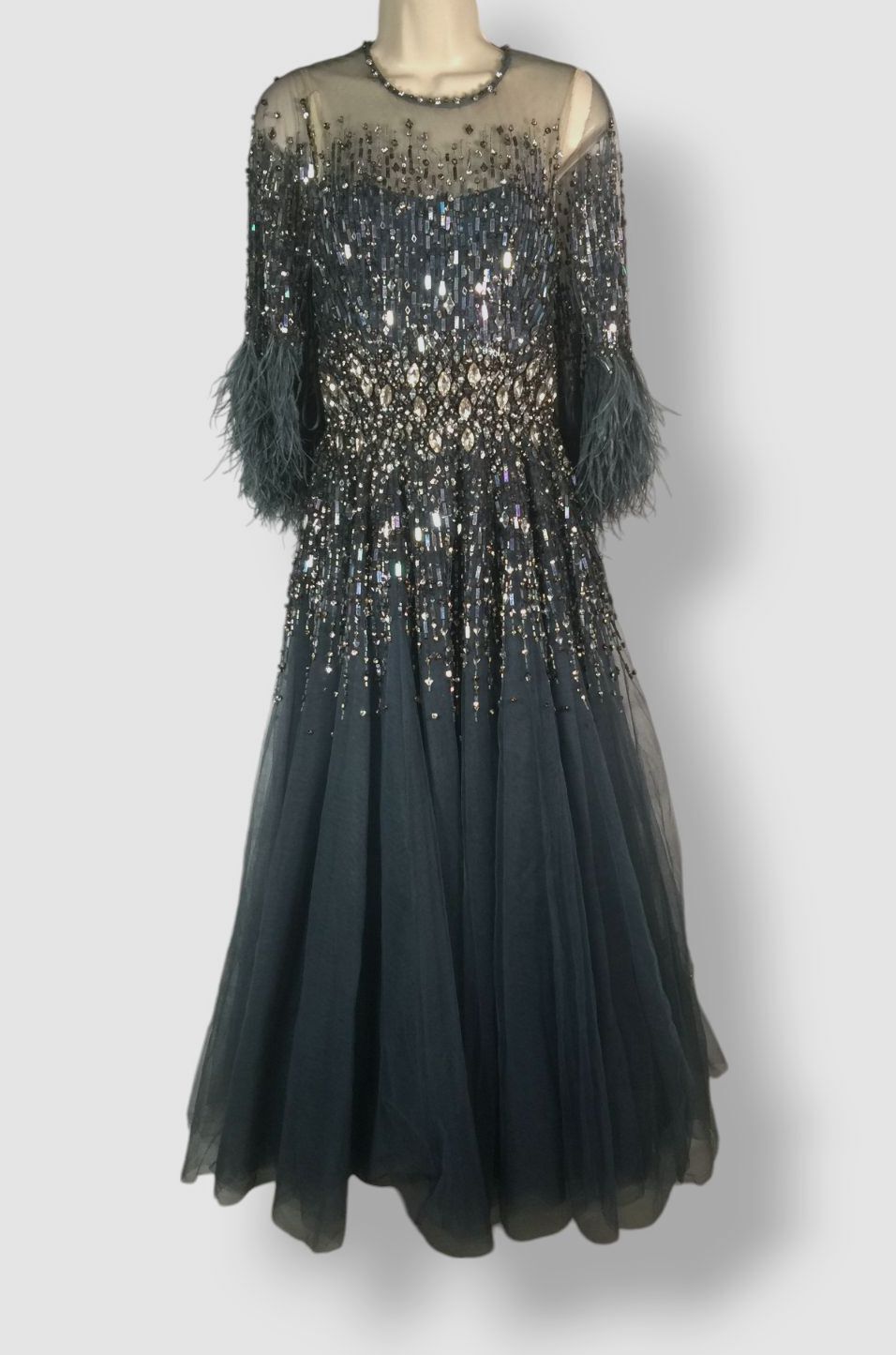 Jenny Packham Women’s Blue Dusty Miller Embellished Feather Cape Gown Dress Sz 4