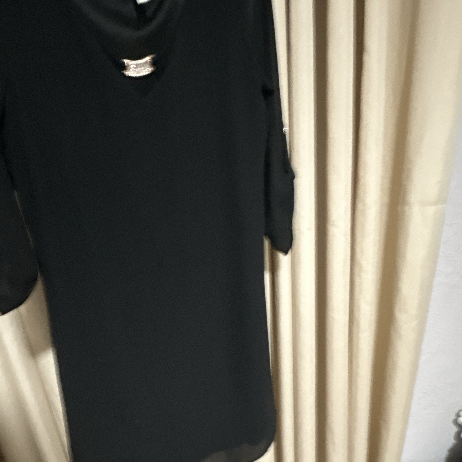 Point Women One Size Black Solid Shirt Dress V-Neck 3/4 Sleeve Metallic