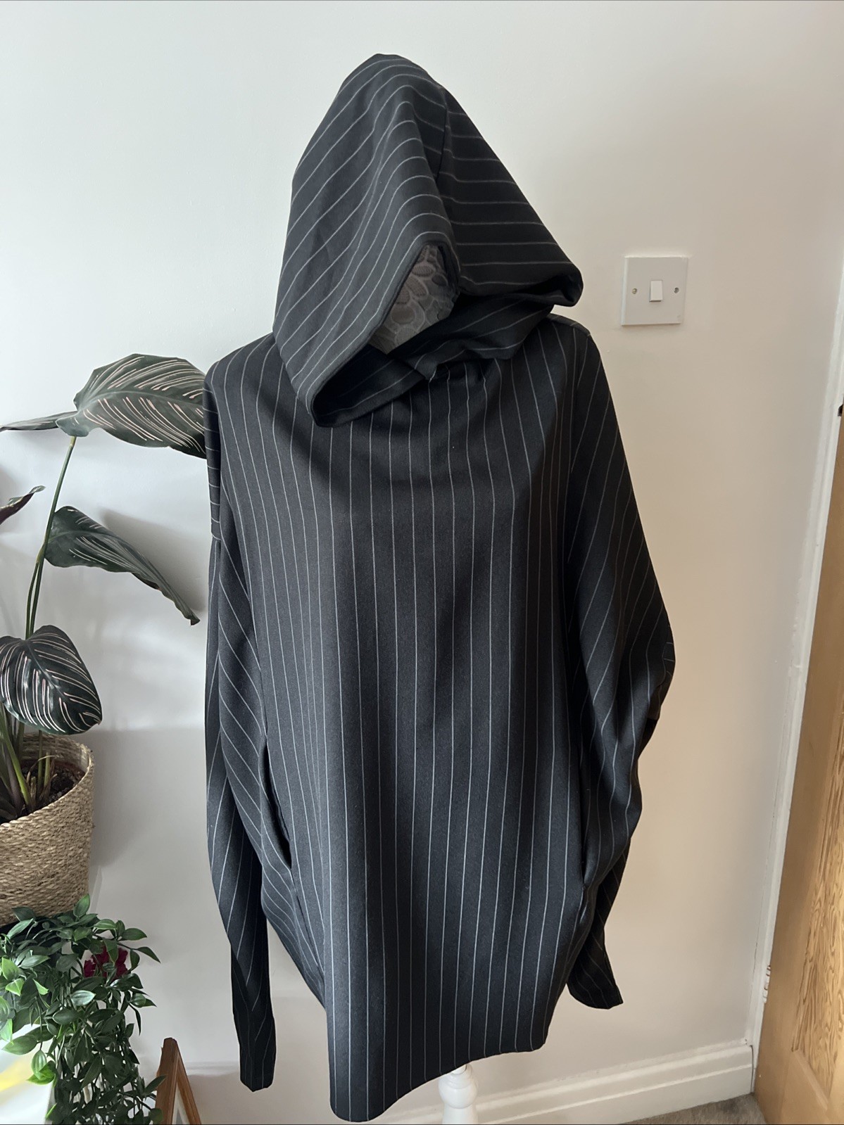 Meem Label Designer Black Pin Strip Dress/Top Size 14/16 Oversize Hooded Pockets