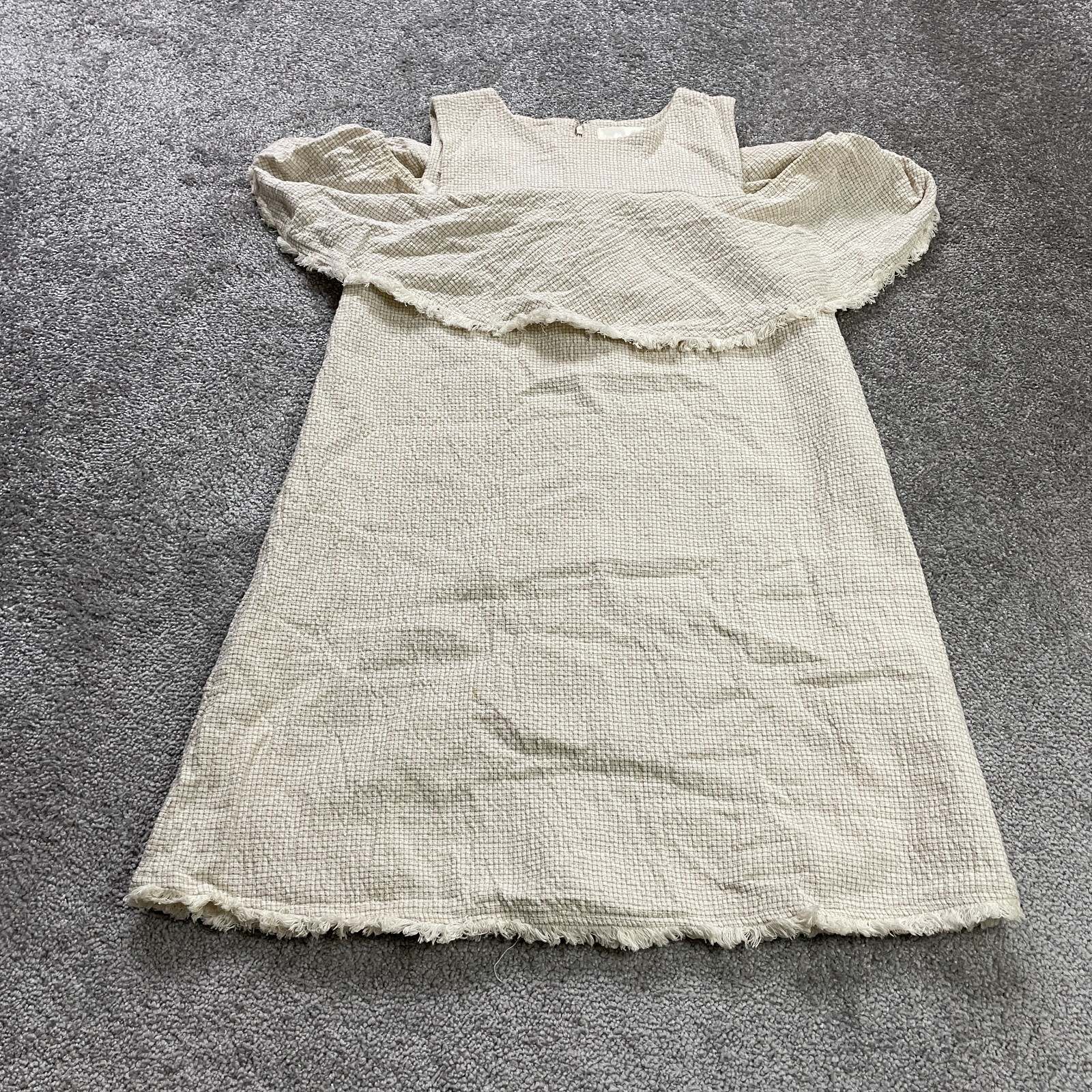 J.O.A Tweed Midi Cold Shoulder Shift Dress Womens Medium Beige Casual Party Work