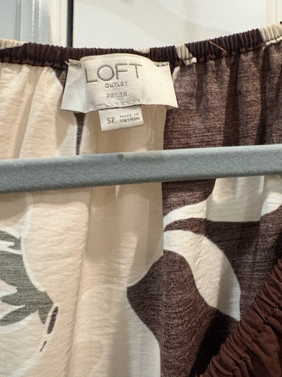 LOFT VERY CUTE BROWN&BEIGE LG FLOWER Midi DRESS Small Petite