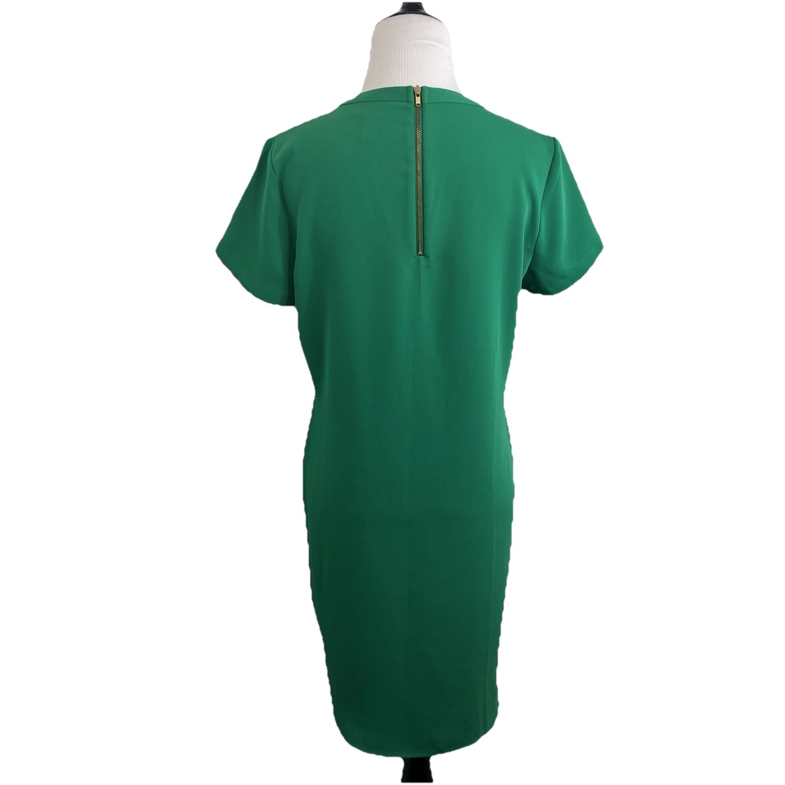 Adrienne Vittadini Sheath Dress Size 2 Green Short Sleeve Casual Back Zip Shift