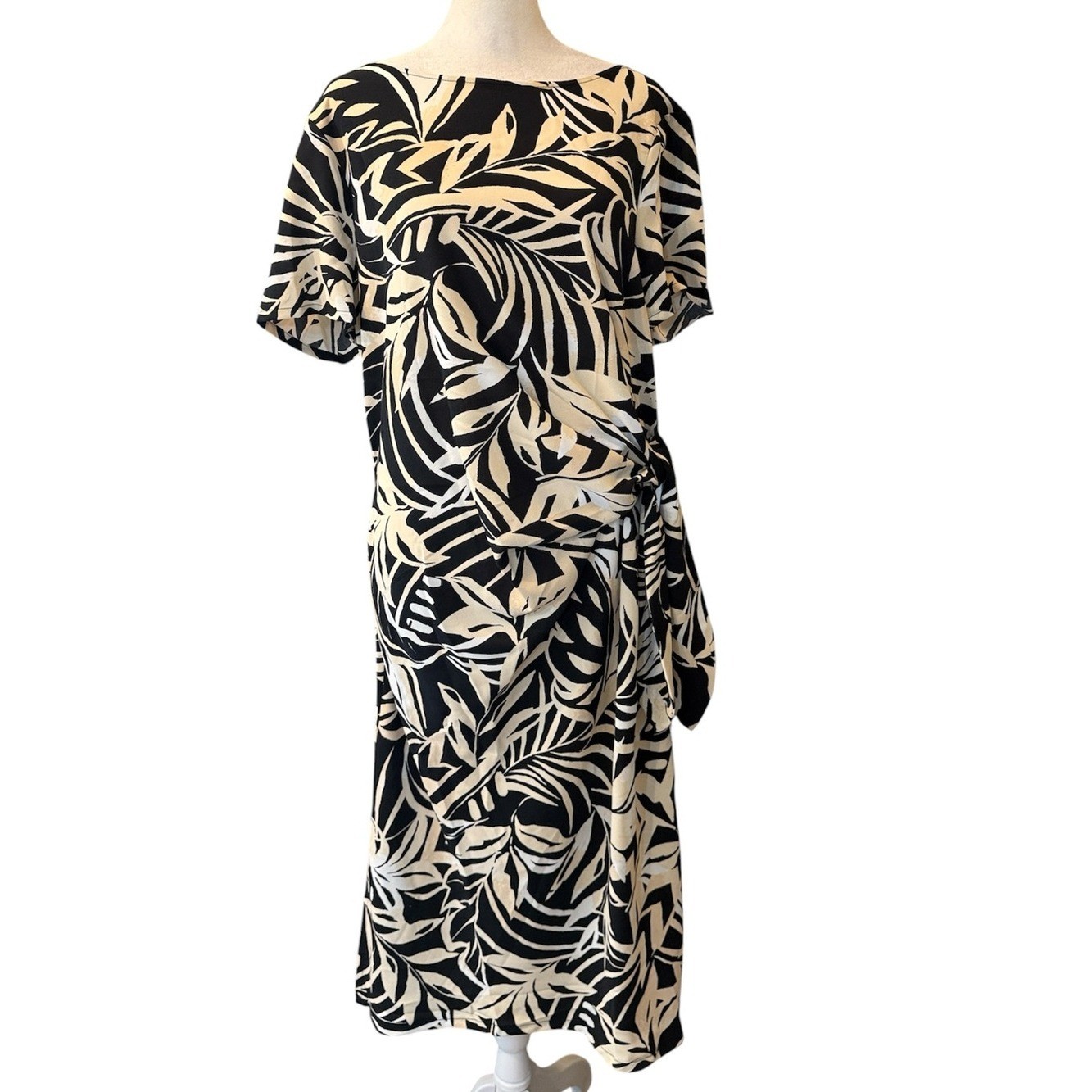London Times Black Ivory Tropical Leaf Print Shift Dress Short Sleeve 14 NWT