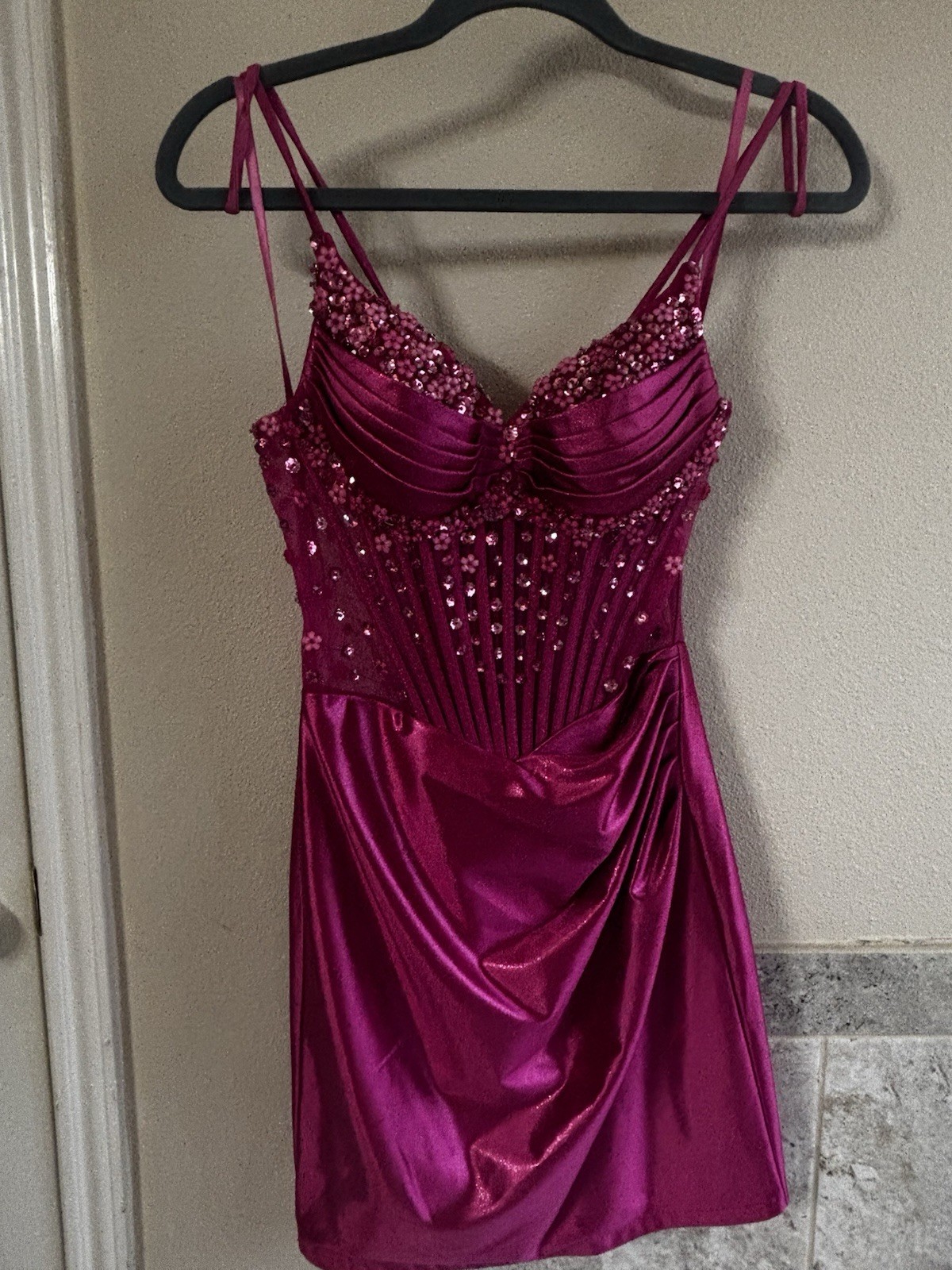 Women’s Fuchsia Satin Beaded Sequin Corset Mini Dress V-Neck Lace-Up S Size 0