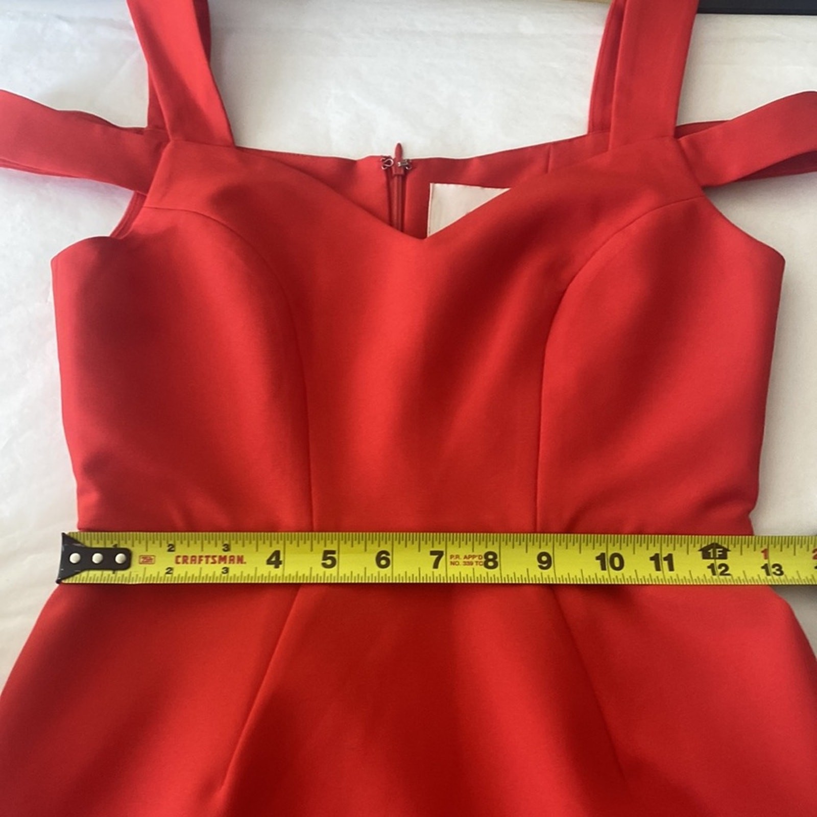 AIJEK VALENCIA WAVE COLD SHOULDER DRESS Rogue Red Size 1/ (US 2-4)
