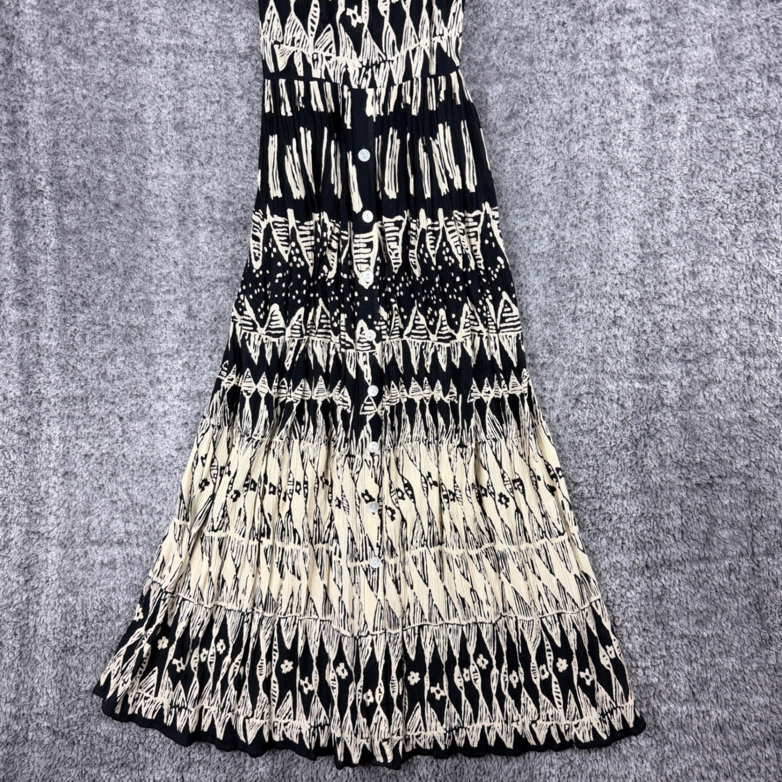 NEW Bila Womens Size M Black Geometric Tribal Print Rayon Maxi Dress Boho Casual
