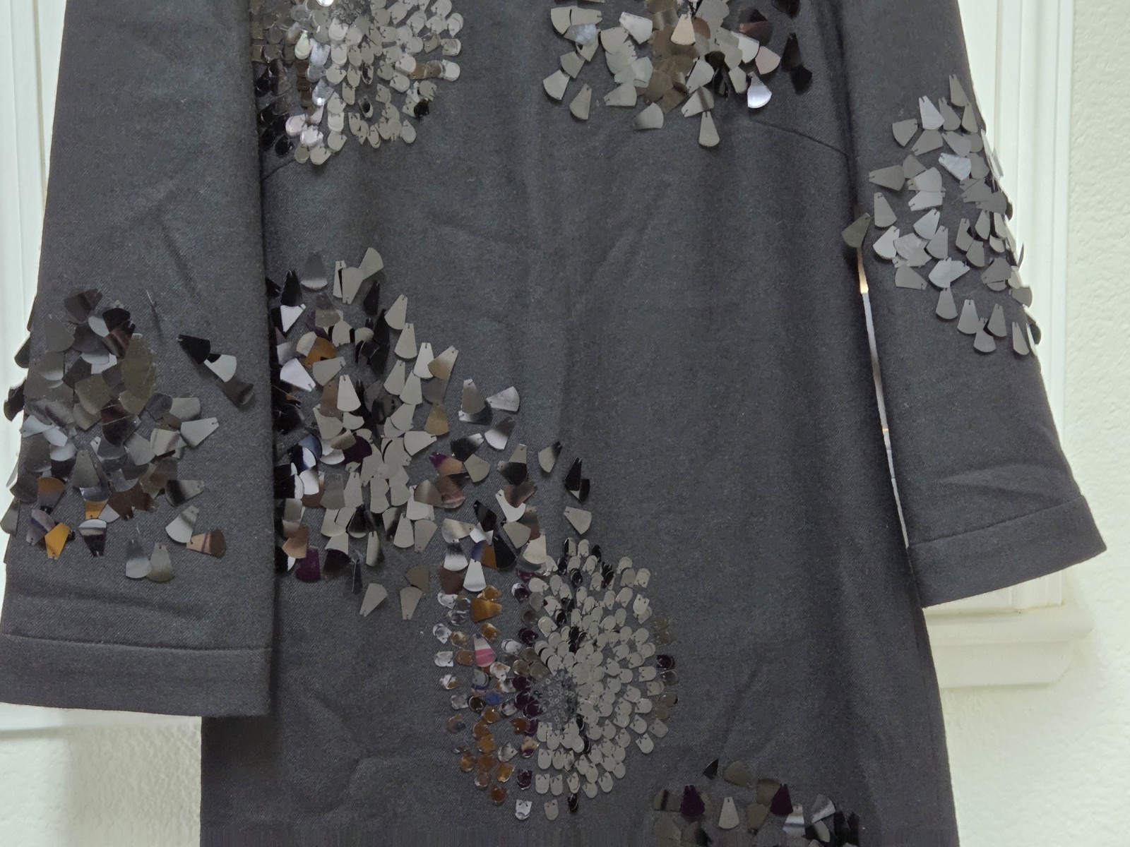 Tory Burch Sequence Wool Dress Black Floral Embellished Silk Lined Size 2 NWOT