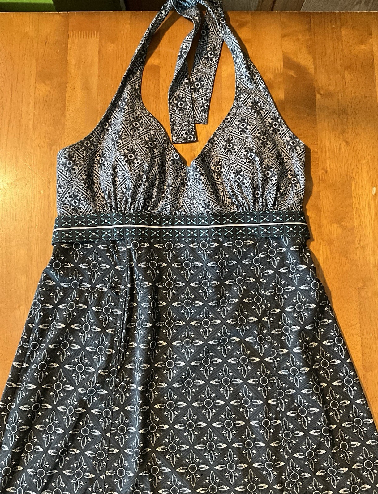 ATHLETA Gray Teal Pack Anywhere Quick Dry Halter Padded Smocked Sun Dress Sz M