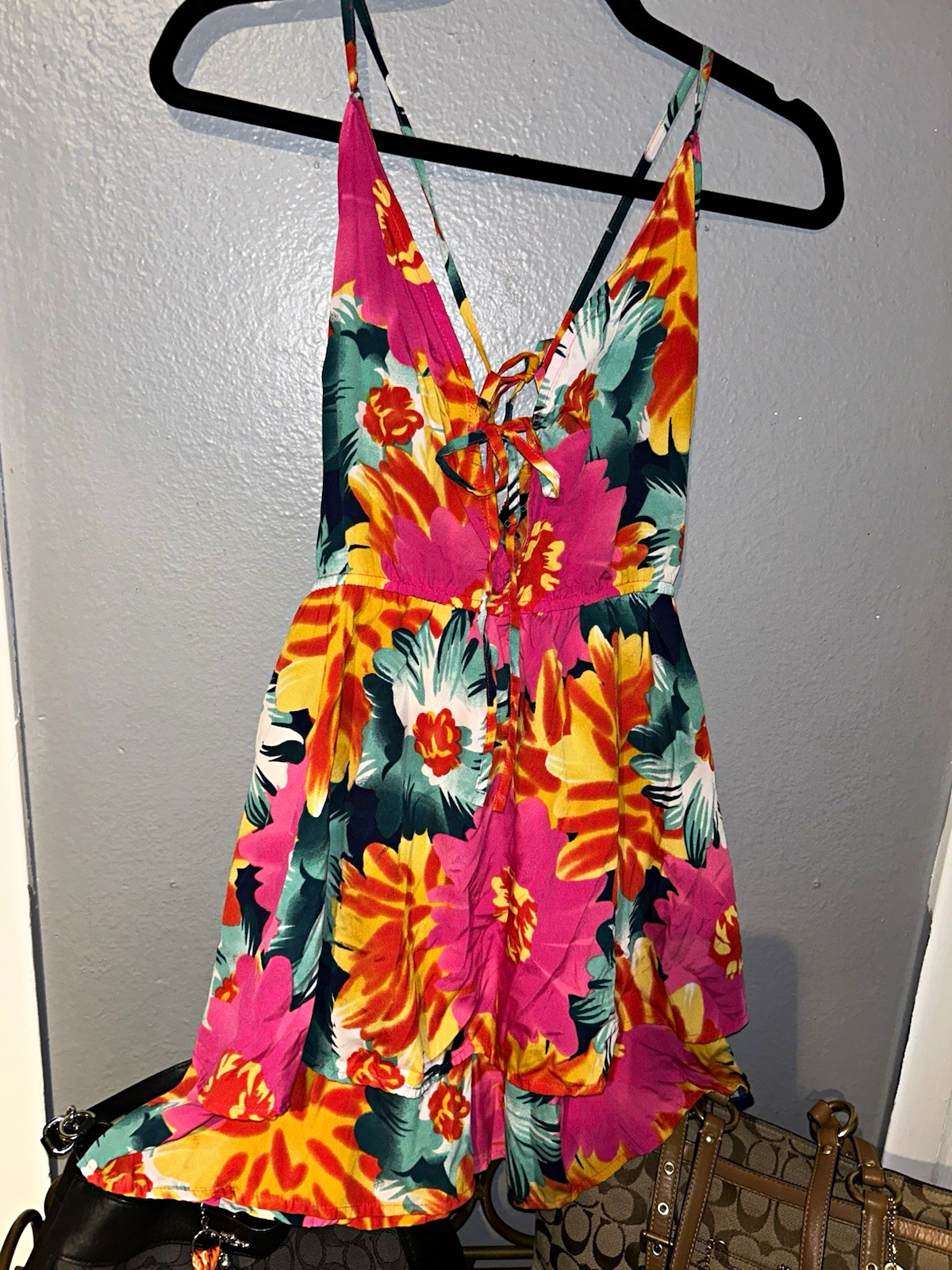 Boohoo Women’s Multicolor Floral V-Neck Tie-Front Ruffle Mini Sundress US 4