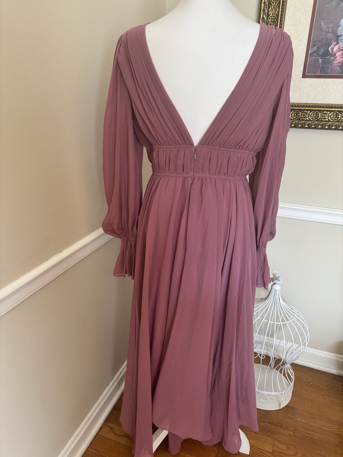 NWT Gianni Bini Womens Size 4 Mauve Midi Dress Long Sleeve V-Neck Chiffon Pleats