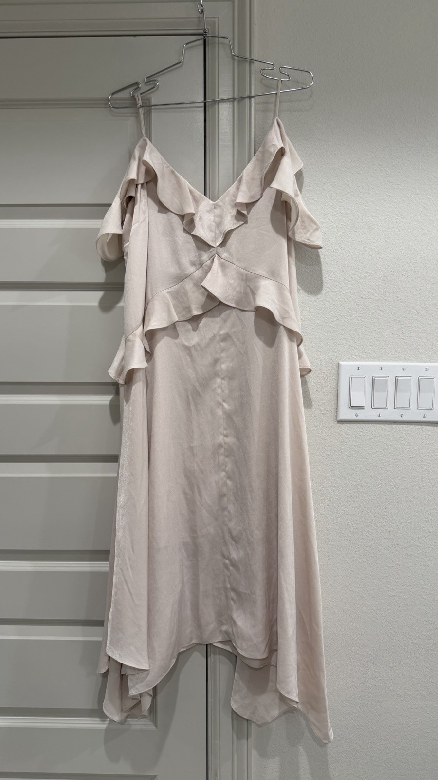 BCBGMaxAzria Off-Shoulder Ruffle Handkerchief Hem Dress in Stone Taupe Beige L
