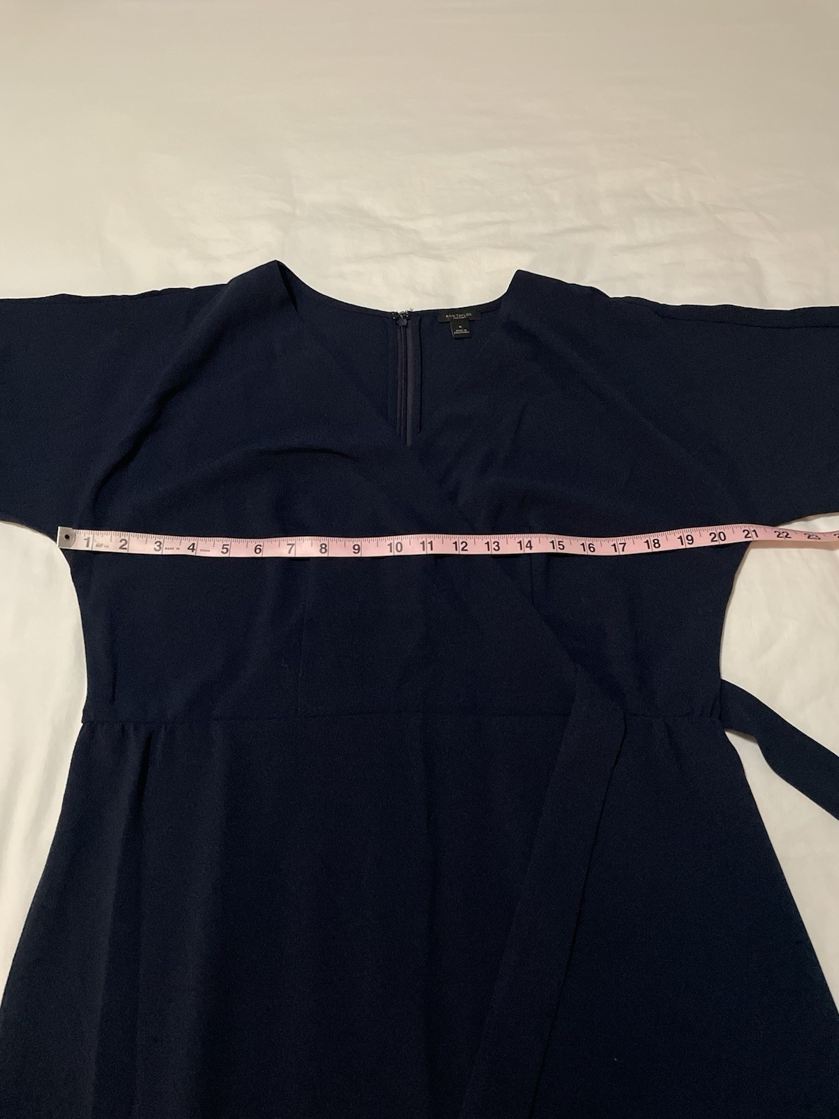 Ann Taylor Factory Navy Solid V-Neck Wrap Dress Short Sleeve Tie, Sz M