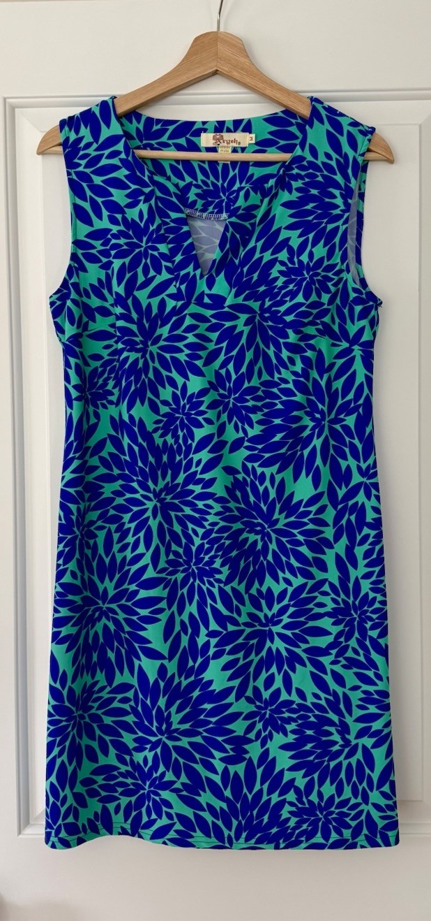 Aryeh Dress Size M Sleeveless Stretch Blue Turquoise Split Neck Lightweight