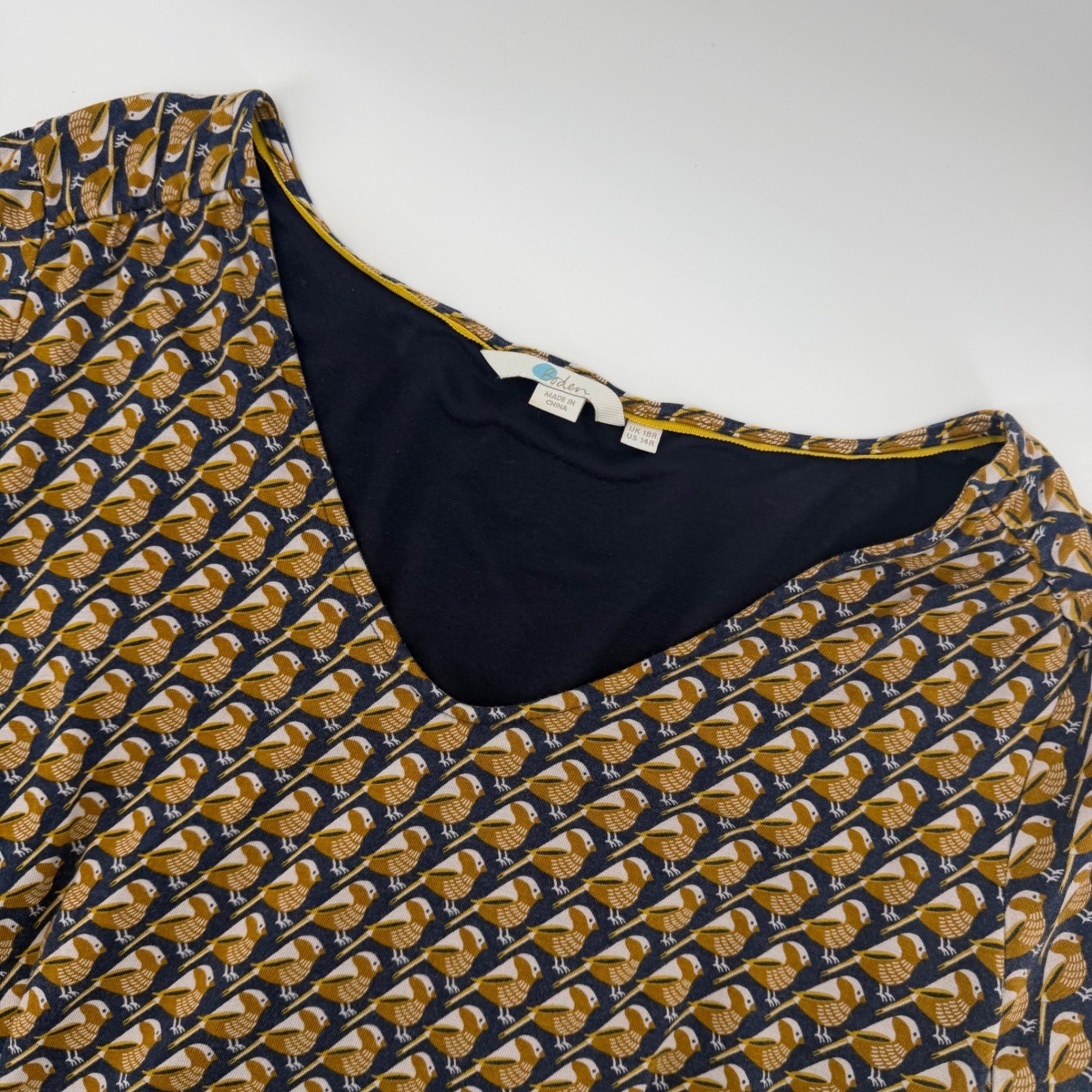 Boden Jersey Dress Womens 14R Blue Yellow Bird Print V-Neck Long Sleeve Midi