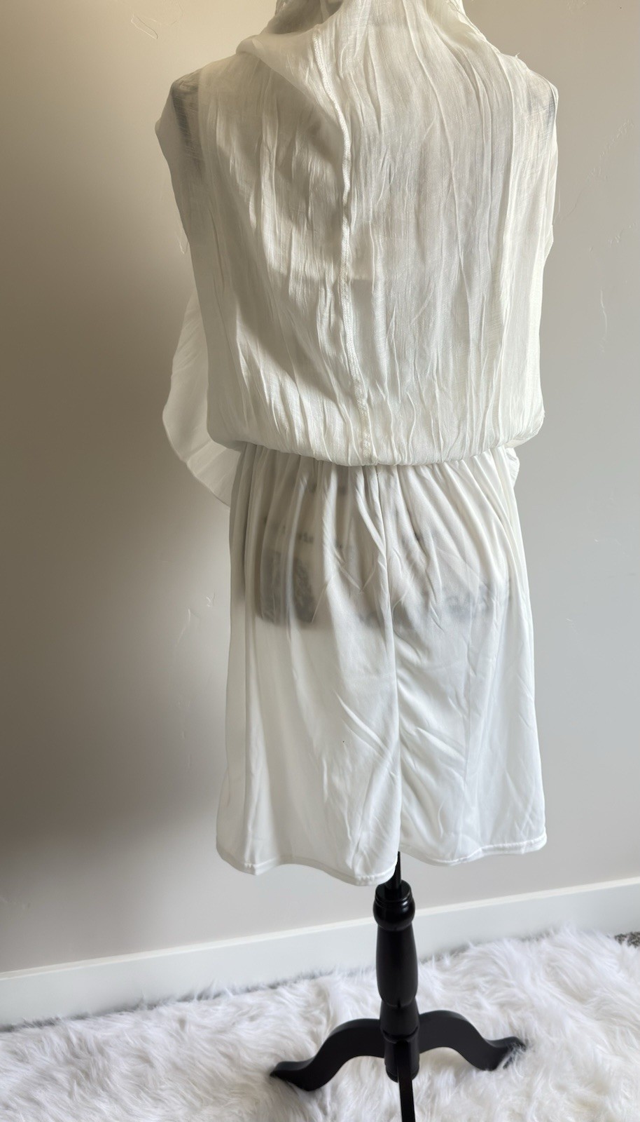 J GEE Size PM White Smocked Fit Sleeveless Embroidery Beach Dress NWT