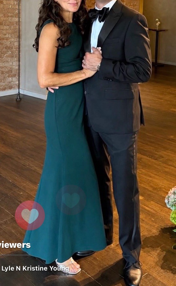 Betsy & Adam Pine Green Ruffle Bow Trumpet Gown Size 2P $229
