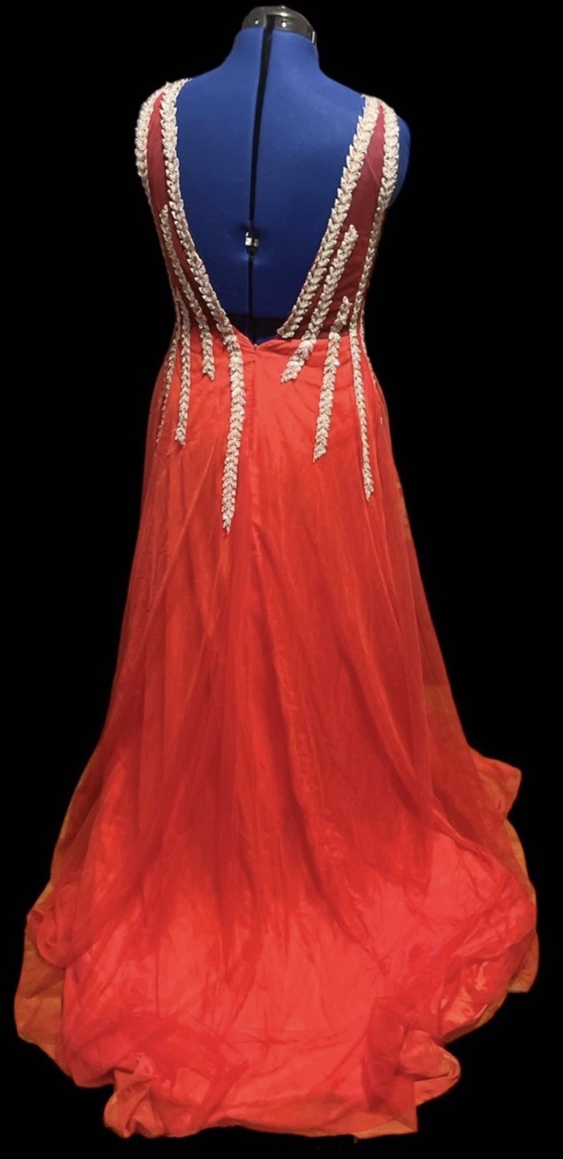 Hebeos Juniors 9 Red/Silver Formal Long V-Neck Open Back Beaded Sequin Gown
