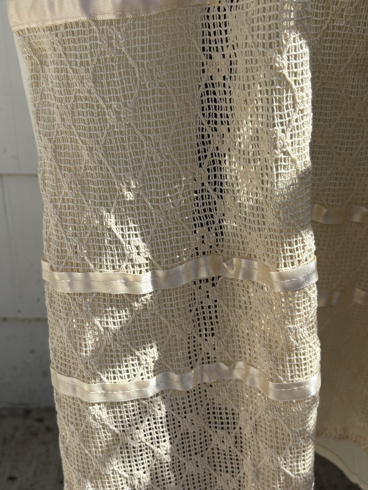 Vtg Ivory Taupe Oaxaca Mexican Hand Embroidered L/XL Dress Floral Lace Wedding