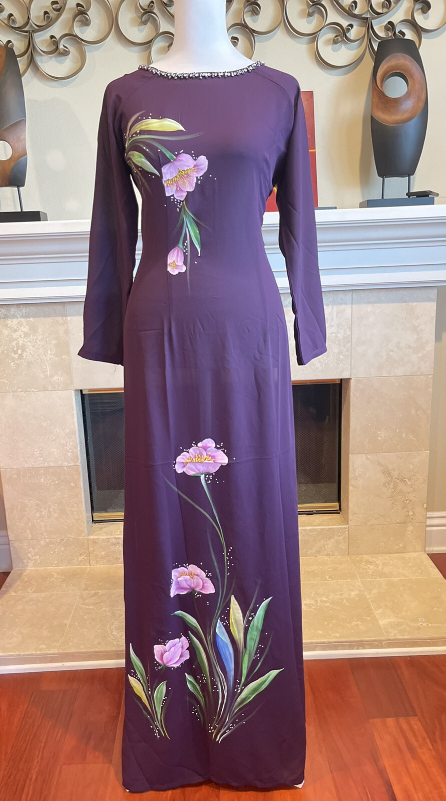 Ao Dai Vietnamese W Pants.Lụa Thái Tuấn Vẽ Tay.Size 3X(B 39 Inches,W 34 Inches )