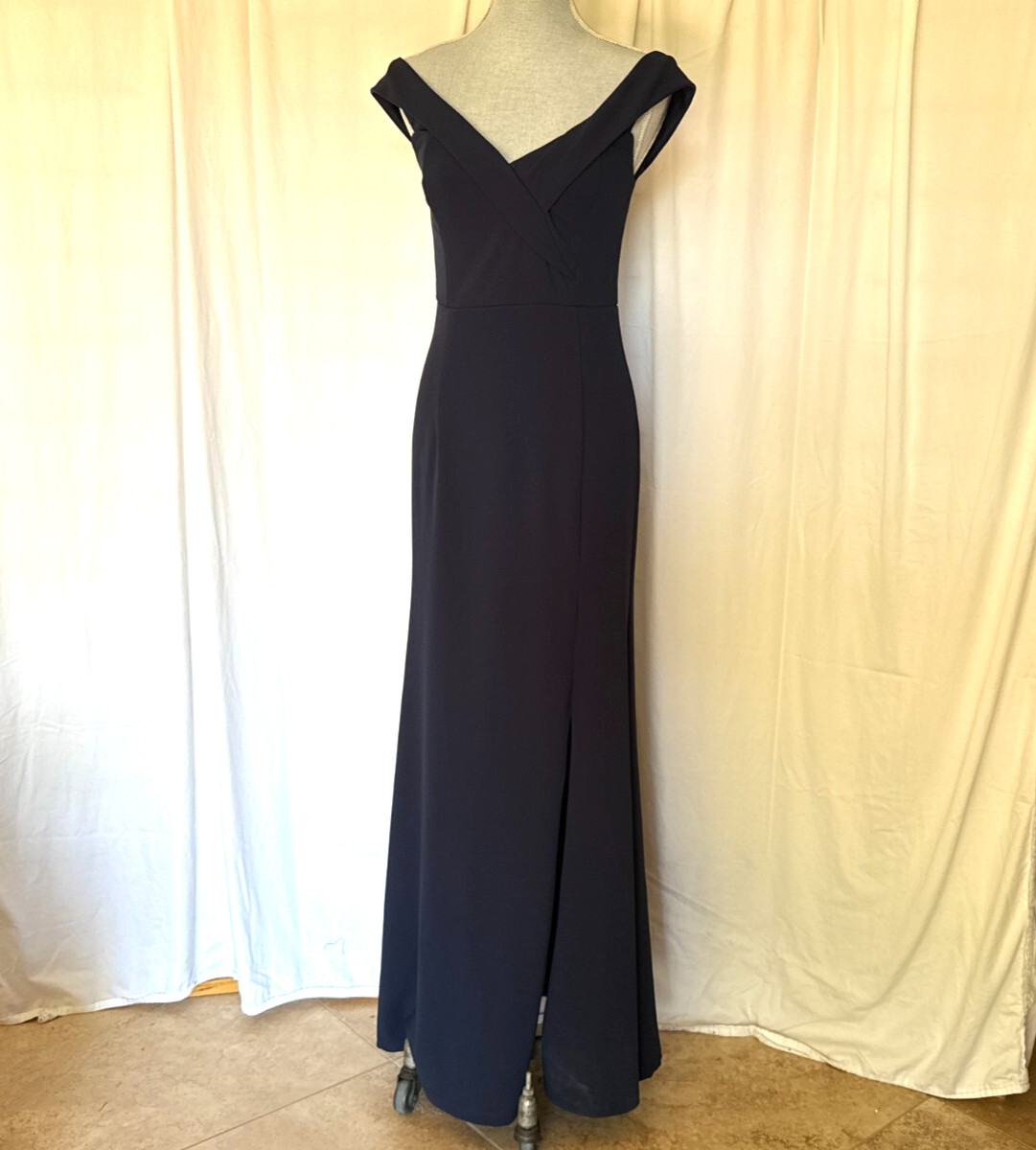 Lulu’s Navy Blue Off-The-Shoulder V neck thigh slit Maxi low back dress size M