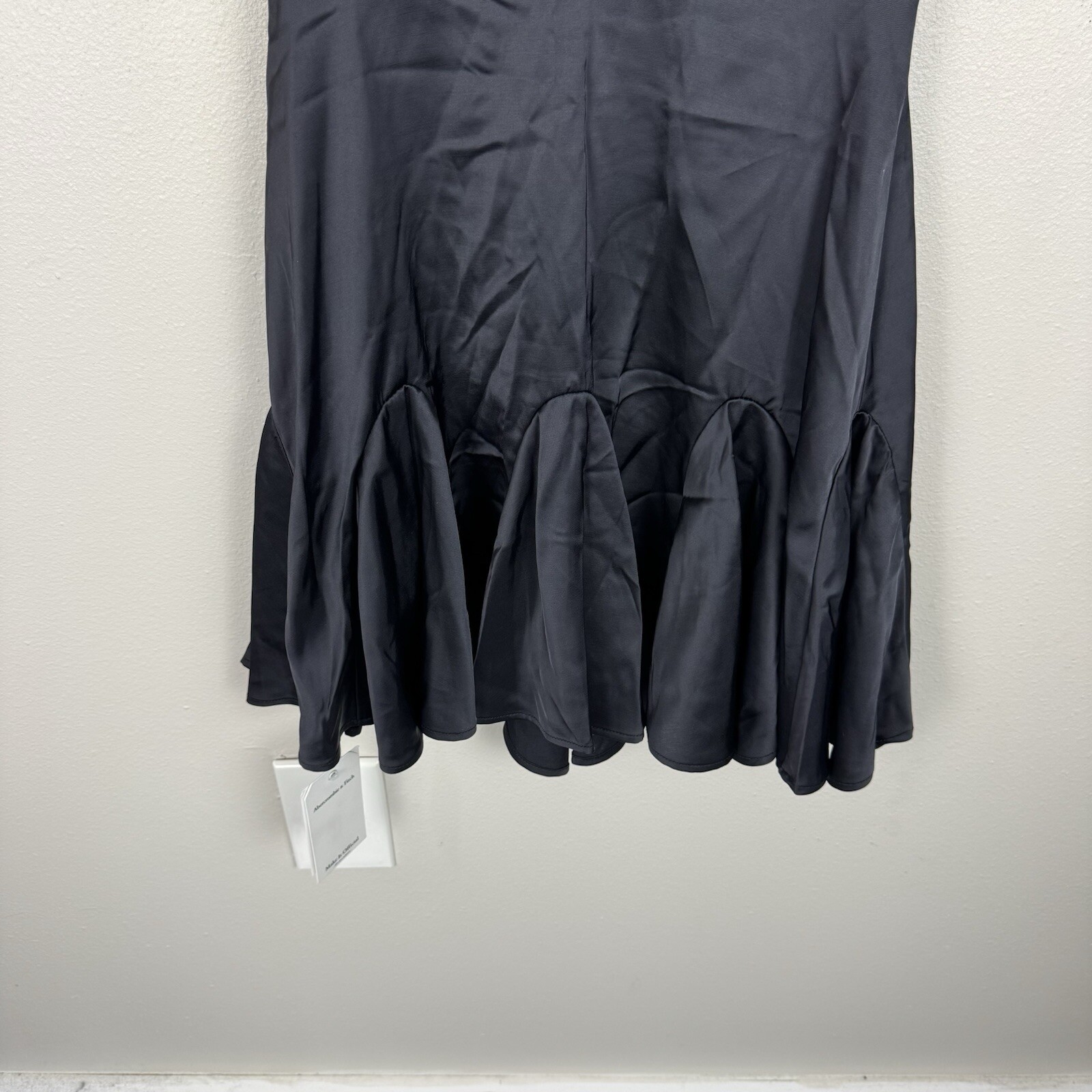 Abercrombie & Fitch Plunge Satin Mini Swing Dress Size XS Petite Black Shiny