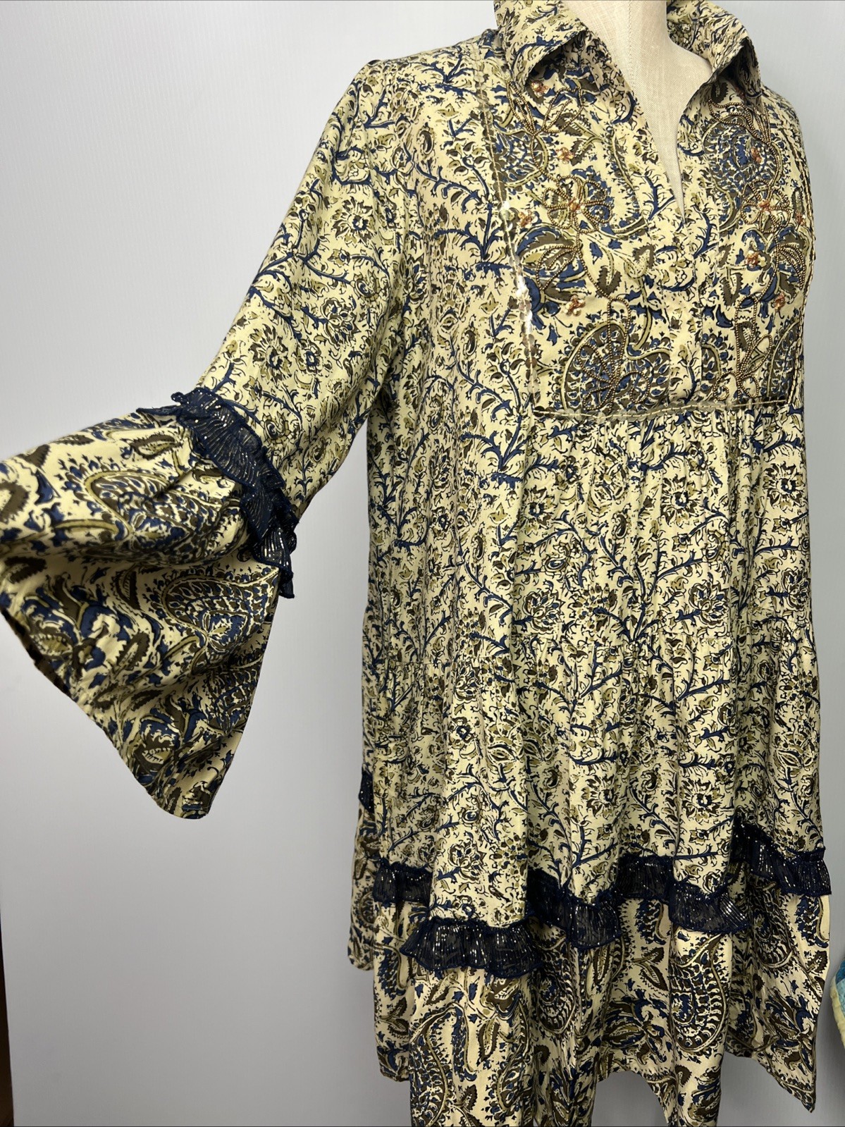 Miss June Paris Luxe Boho Paisley Embellished Bell Sleeve Tunic Dress L