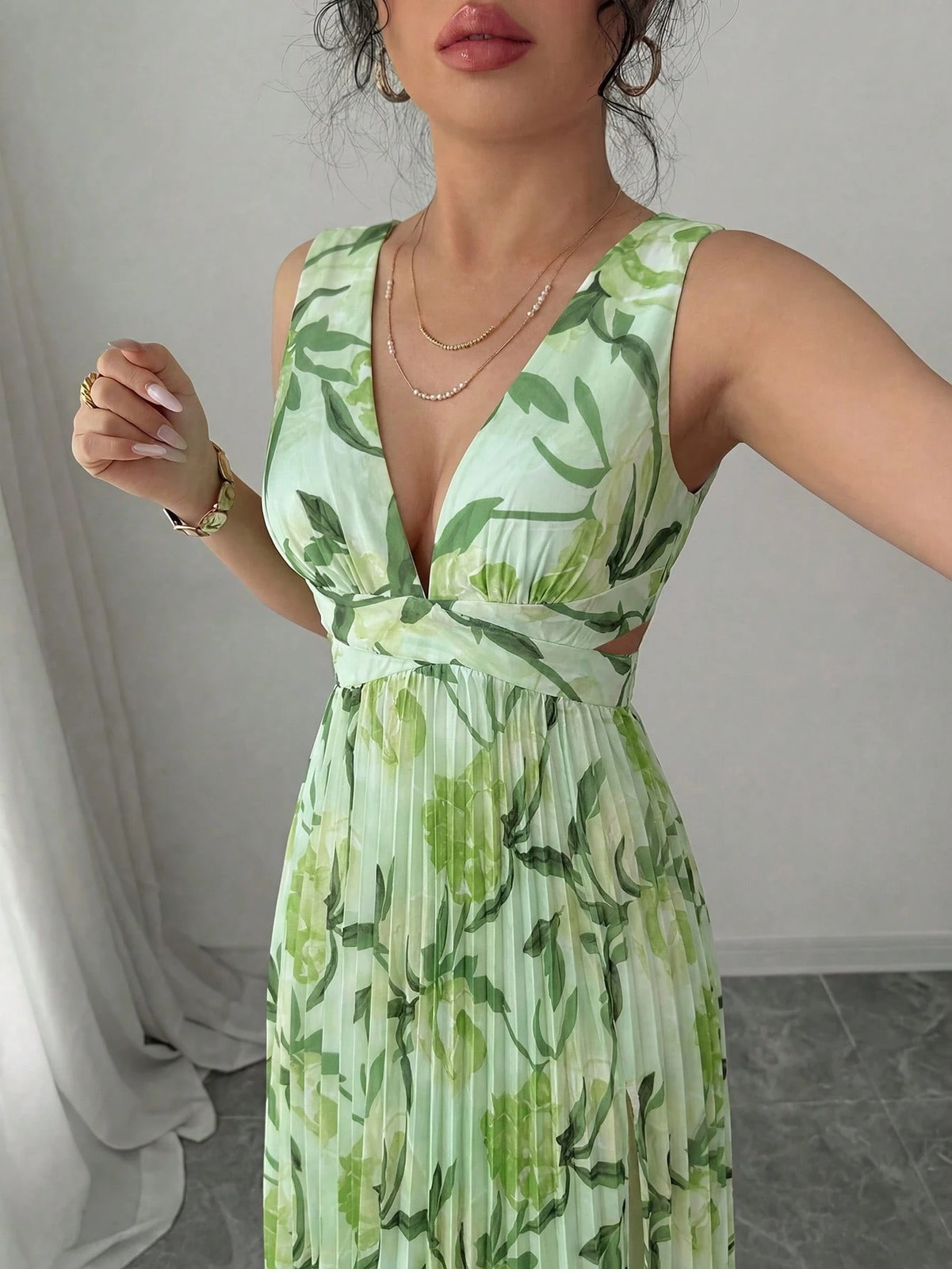 Elenzya Floral Sleeveless A Line Maxi Dress