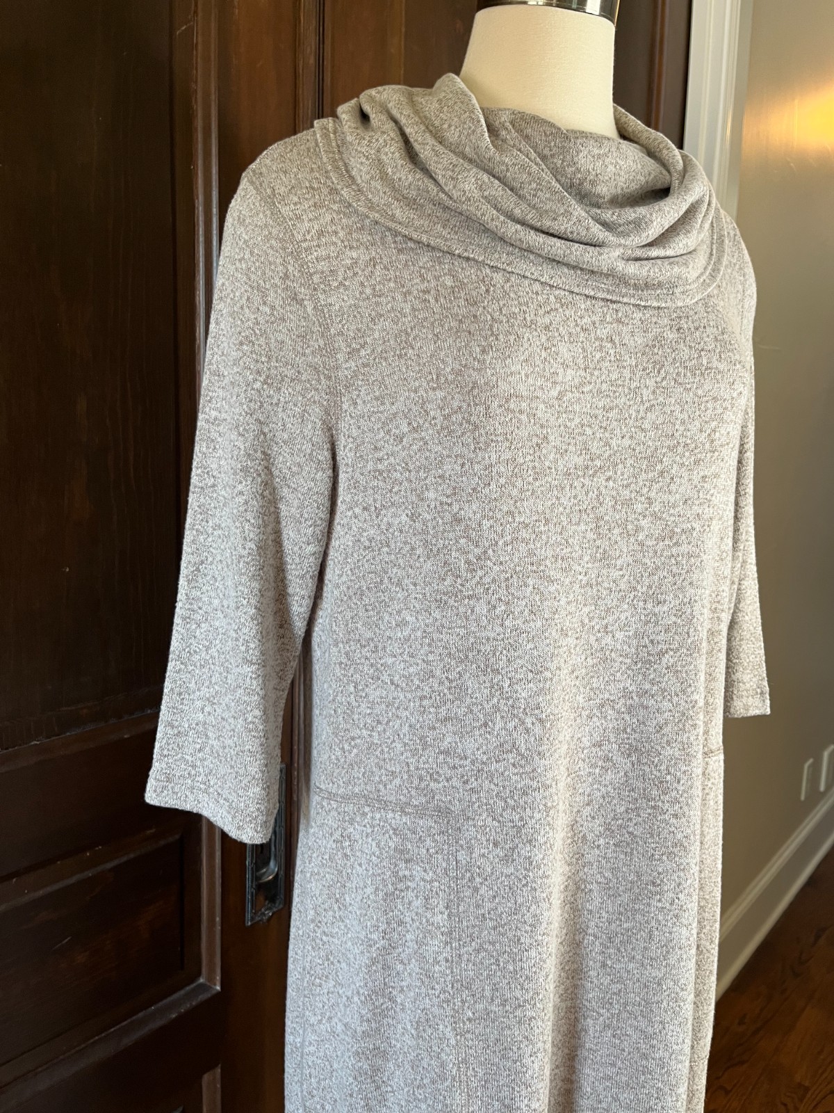 Soft Surroundings Cowl Neck Long Knit Dress NWOT Women’s Size PM Beige Heather