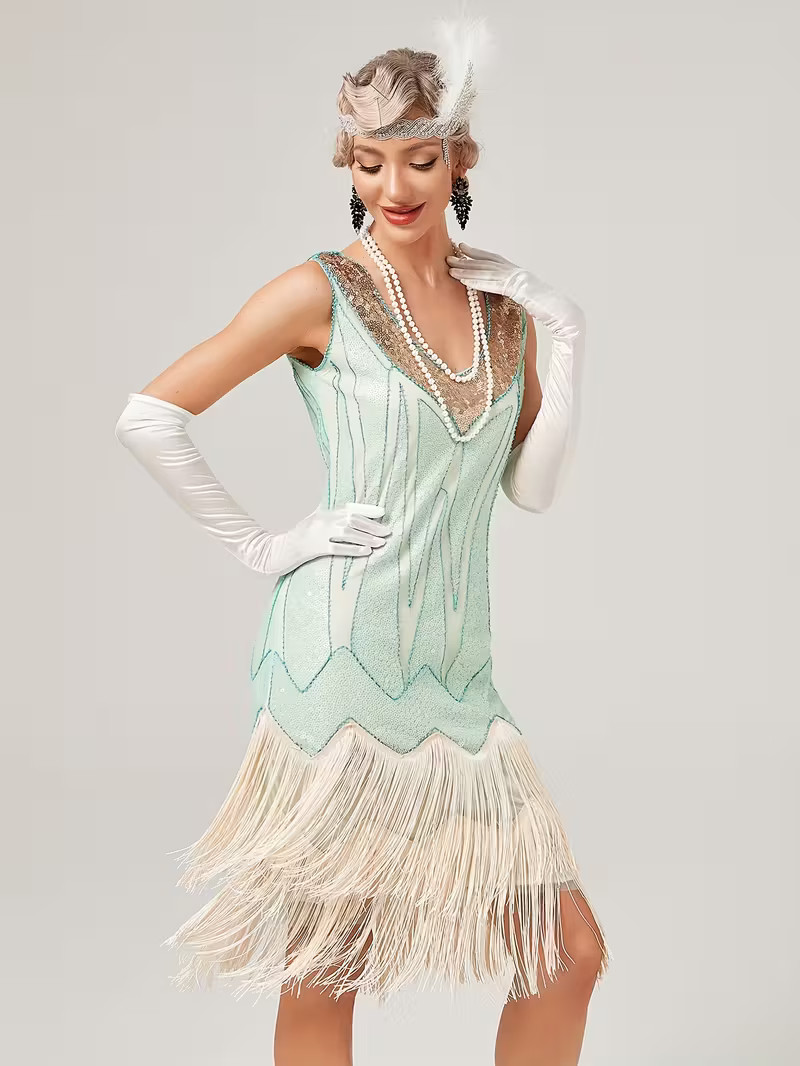 Medium 1920s Retro Sequin Gatsby Flapper Party Dress w Tassles. Amazing!