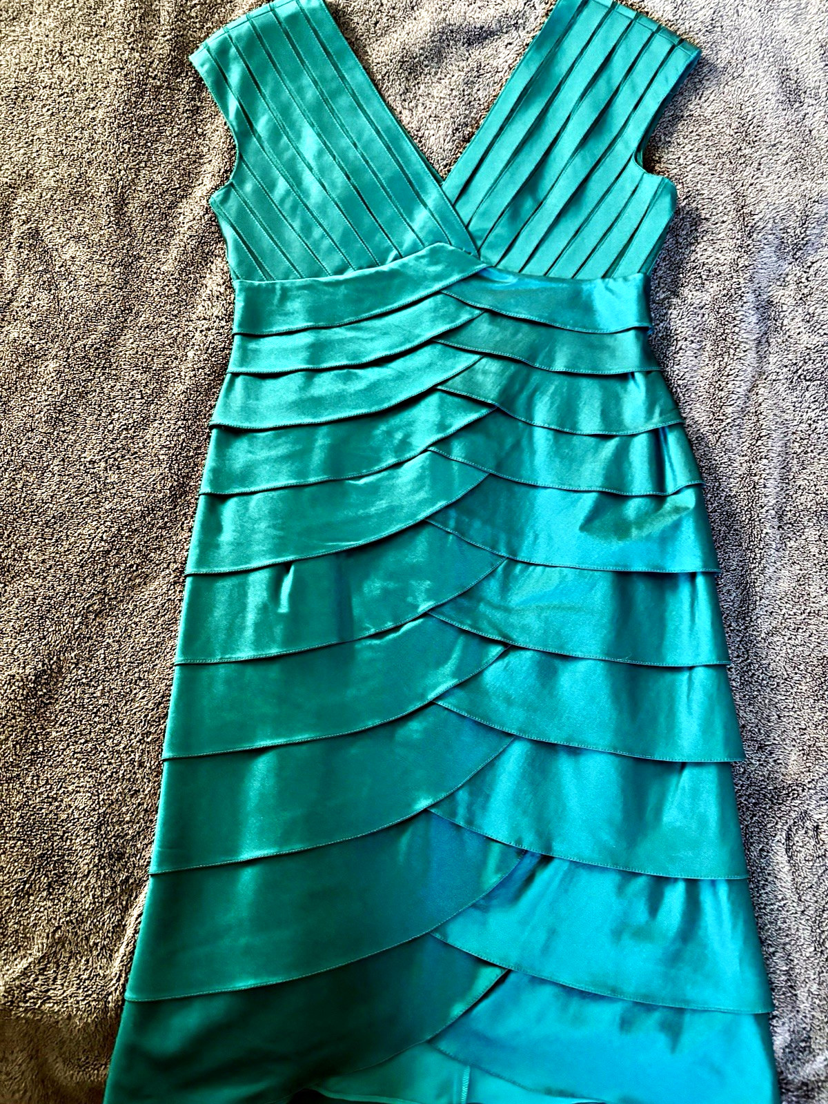 Adrianna Papell Teal Pleated Layered Sheath Dress Size 6 Knee Sleeveless Zip