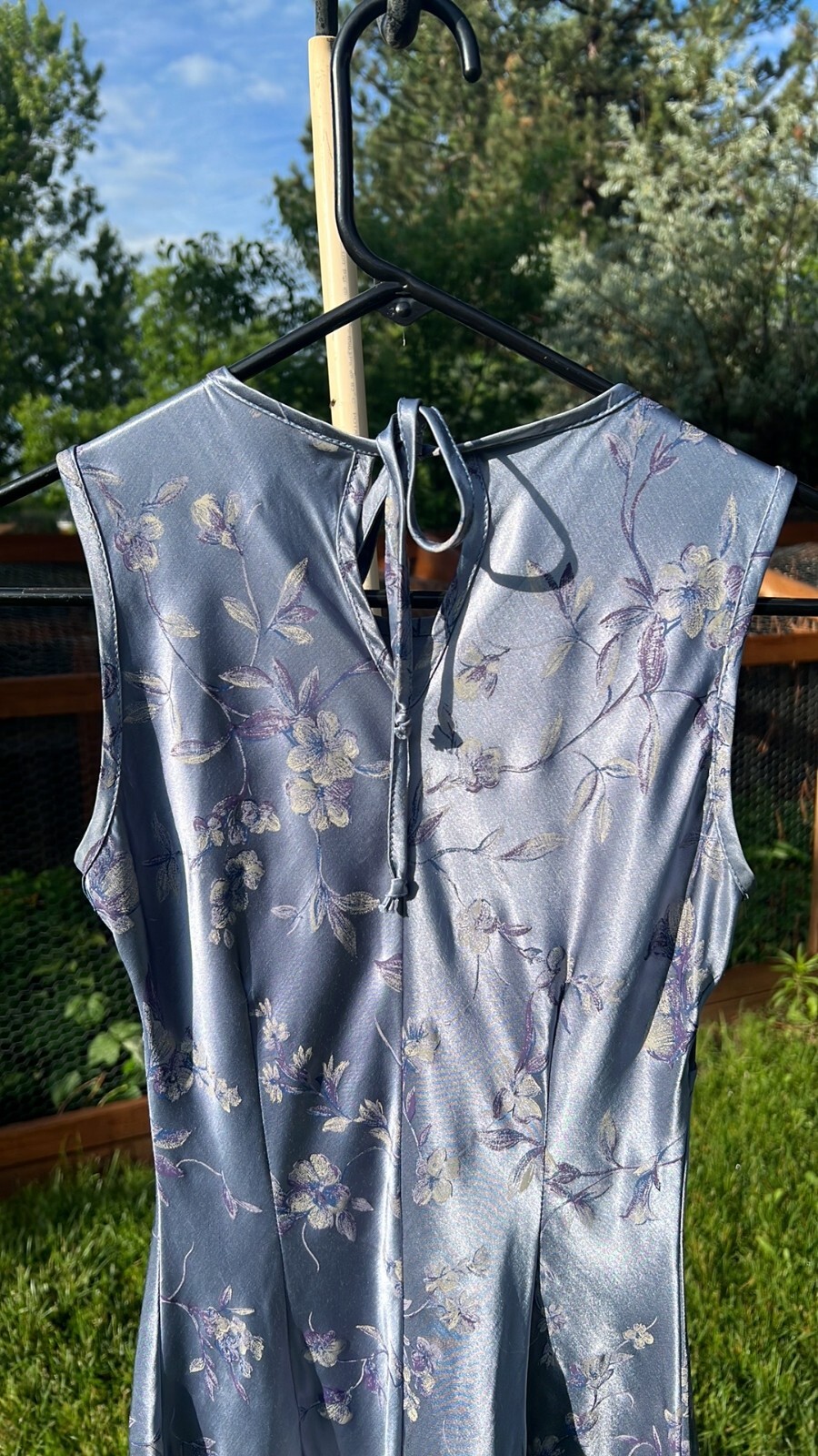 EUC 5•7•9 Lavender Floral Satin Dress • Size 3 Juniors