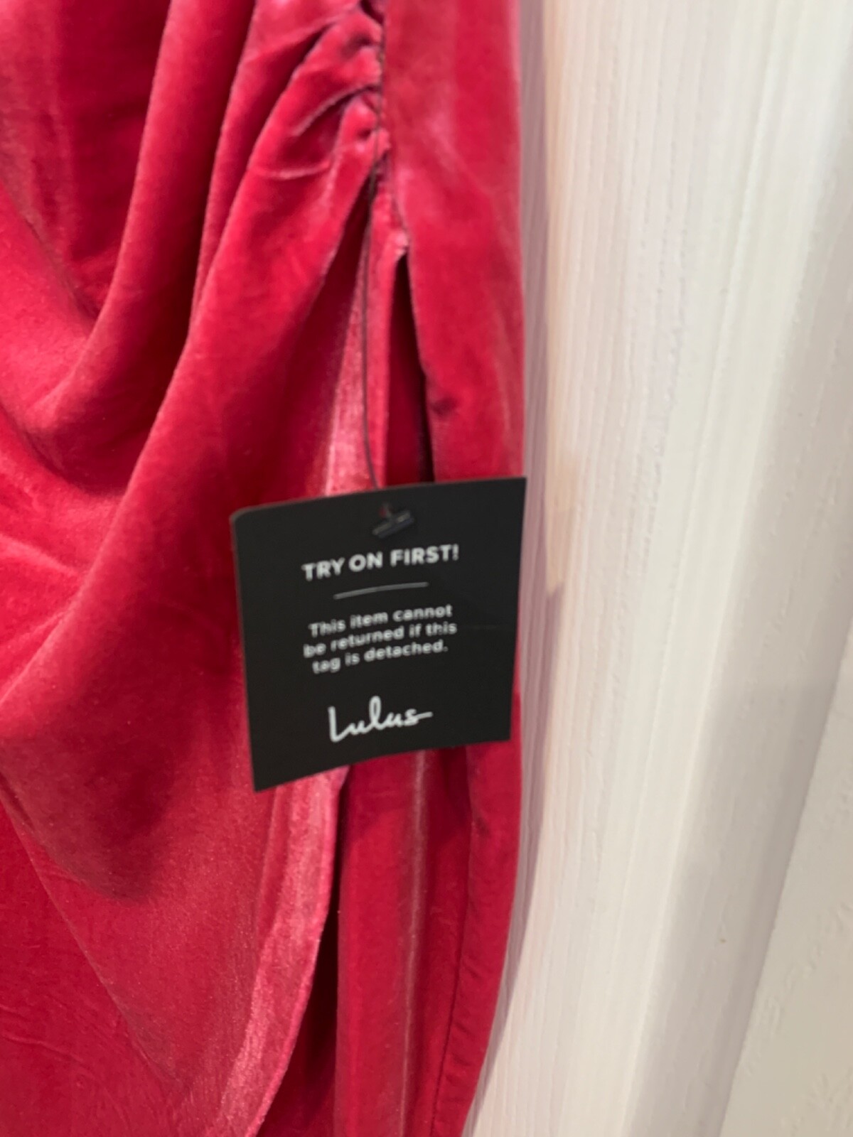 Lulu’s Glamorous Celebration Sz S hot pink velvet tulip dress, NWT, strapless