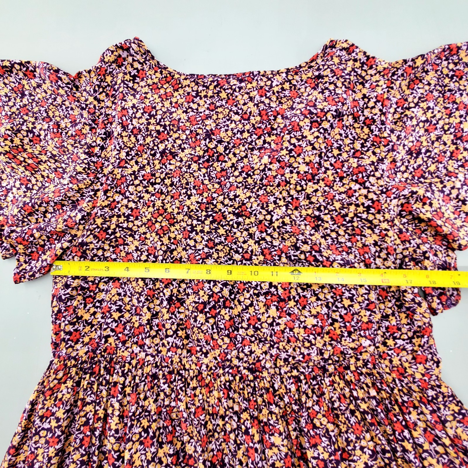 Sundance Womens Size L Boho Dress Mulberry Crepe Floral V Neck Flutter Sleeve