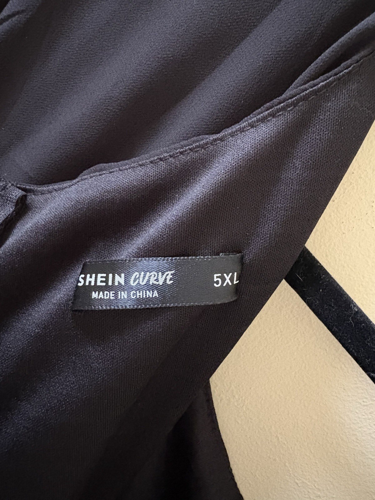 New Women’s Plus Size Black/White Dress Fits Like 3X