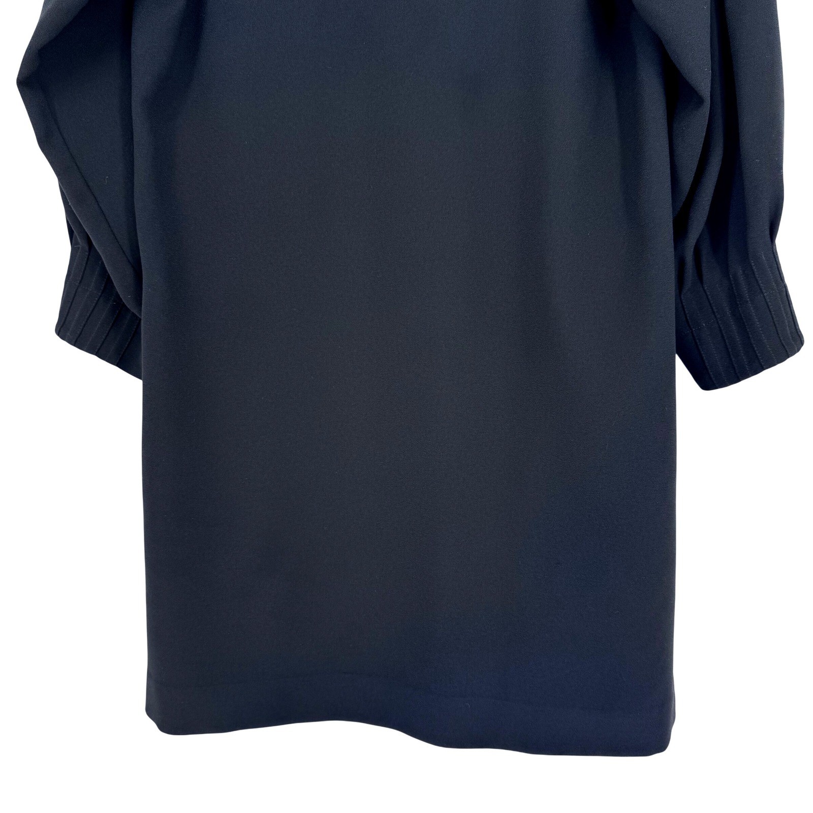 Brochu Walker Black Shift Dress Sz M Pleated Sleeves Quiet Luxury Minimalist