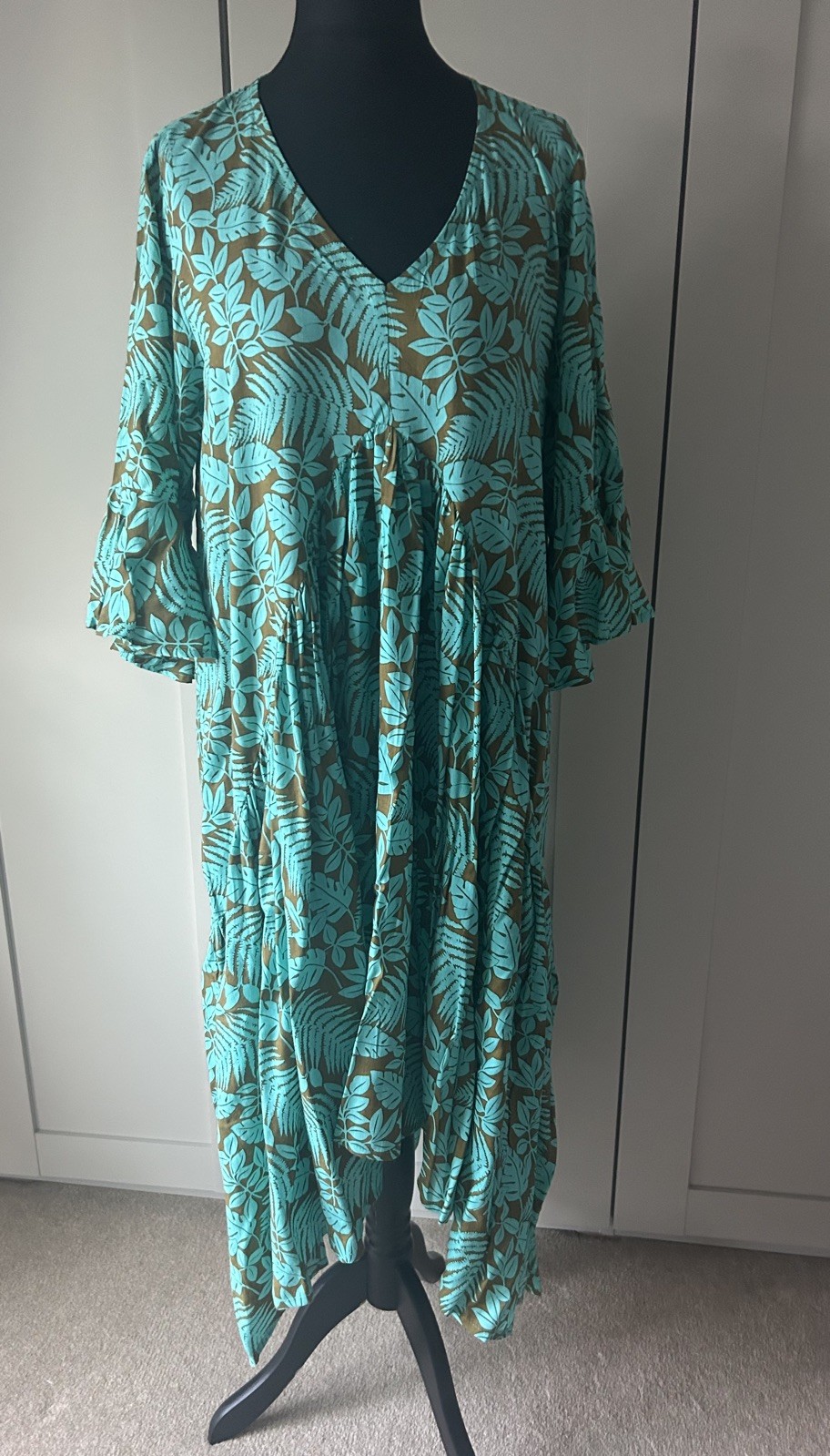 Turquoise & Brown Floaty Dres. One Size. Excellent Condition. Never worn