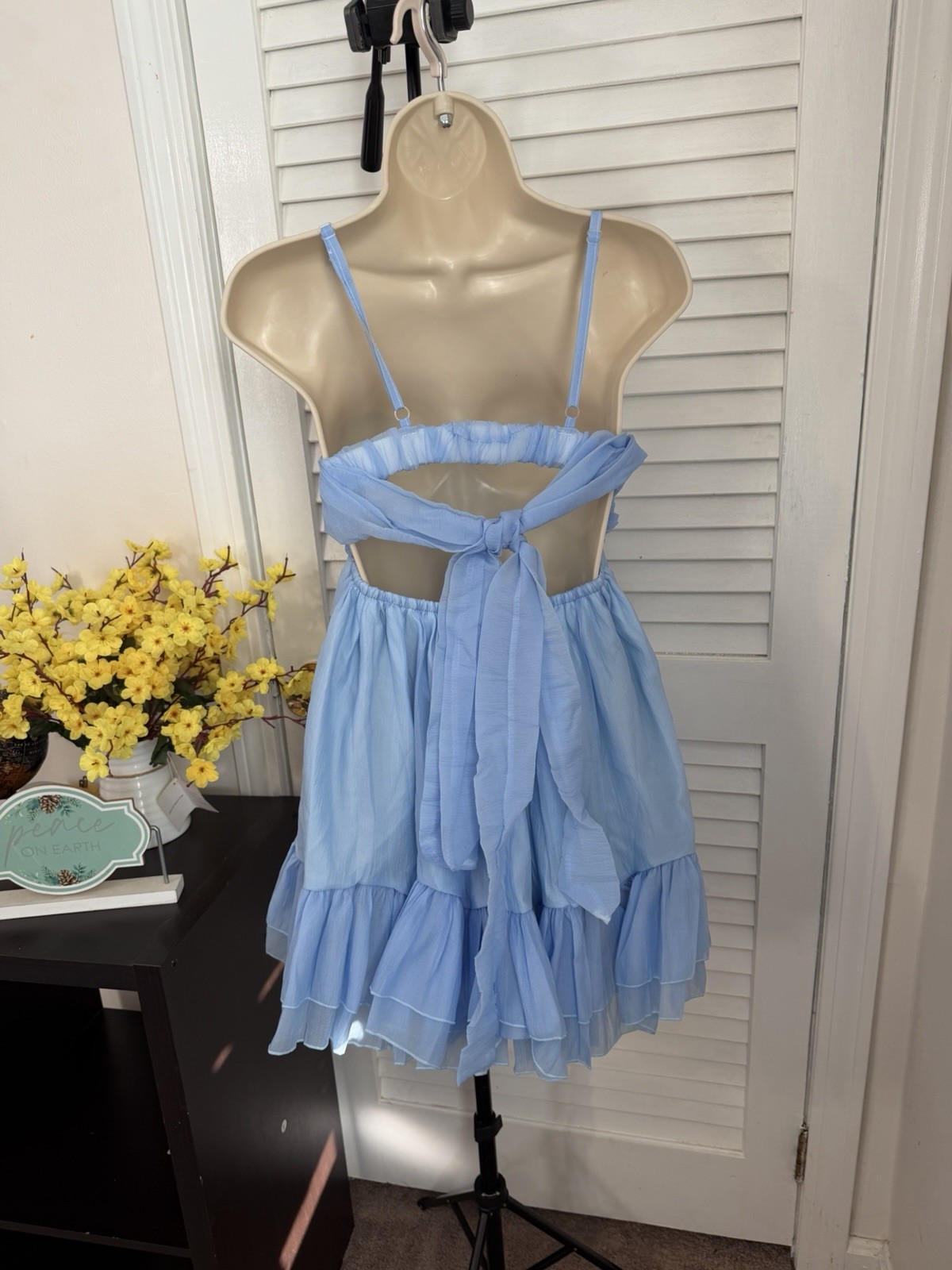 Women’s Blue Solid Sweetheart Strappy Sleeveless Ruffle Tiered Sundress