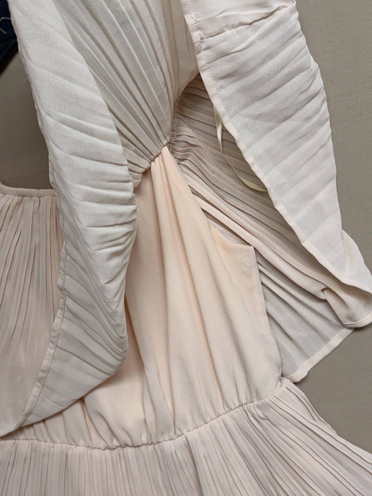 She+Sky Off The Shoulder Layered Midi Dress Pleated Tiered Ruffle Size-S Beige