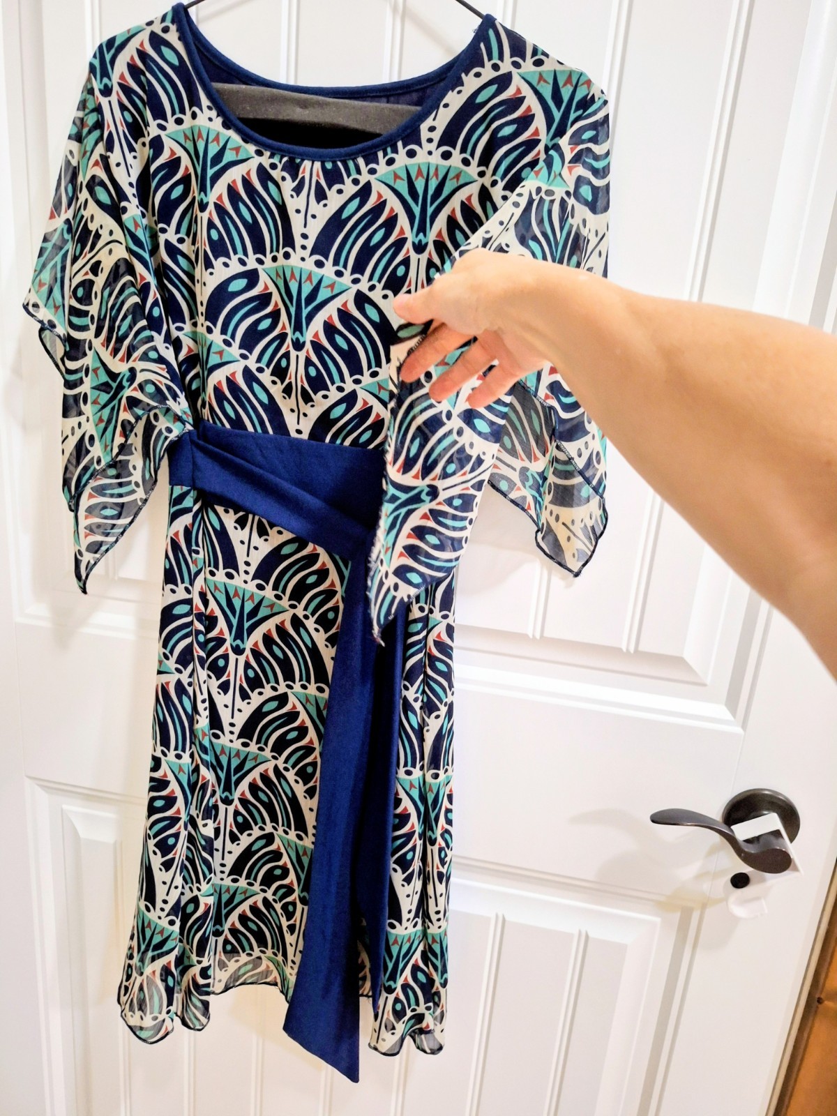 EUC Women’s Navy & Teal Printed Belted Dress