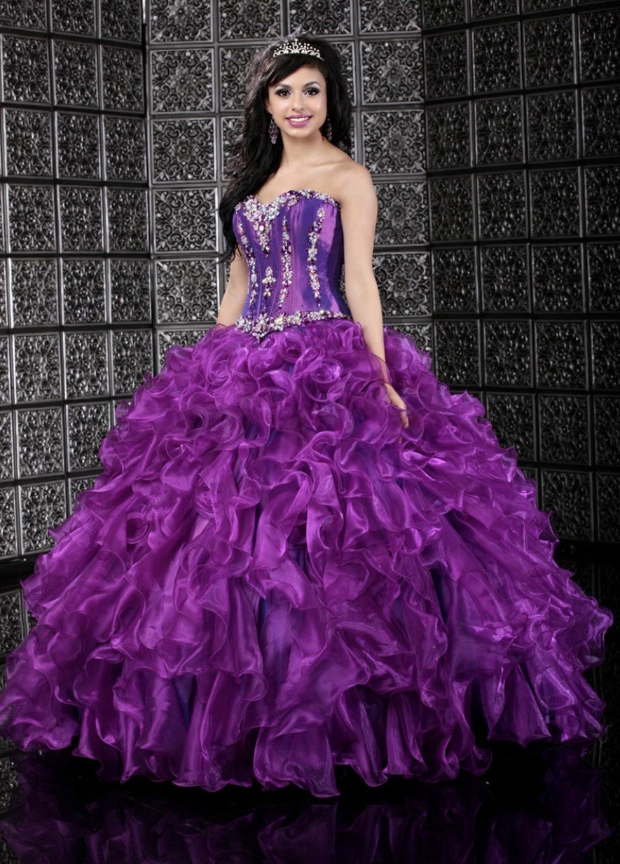 Q By Da Vincy Quinceañera Style Dress Size 8