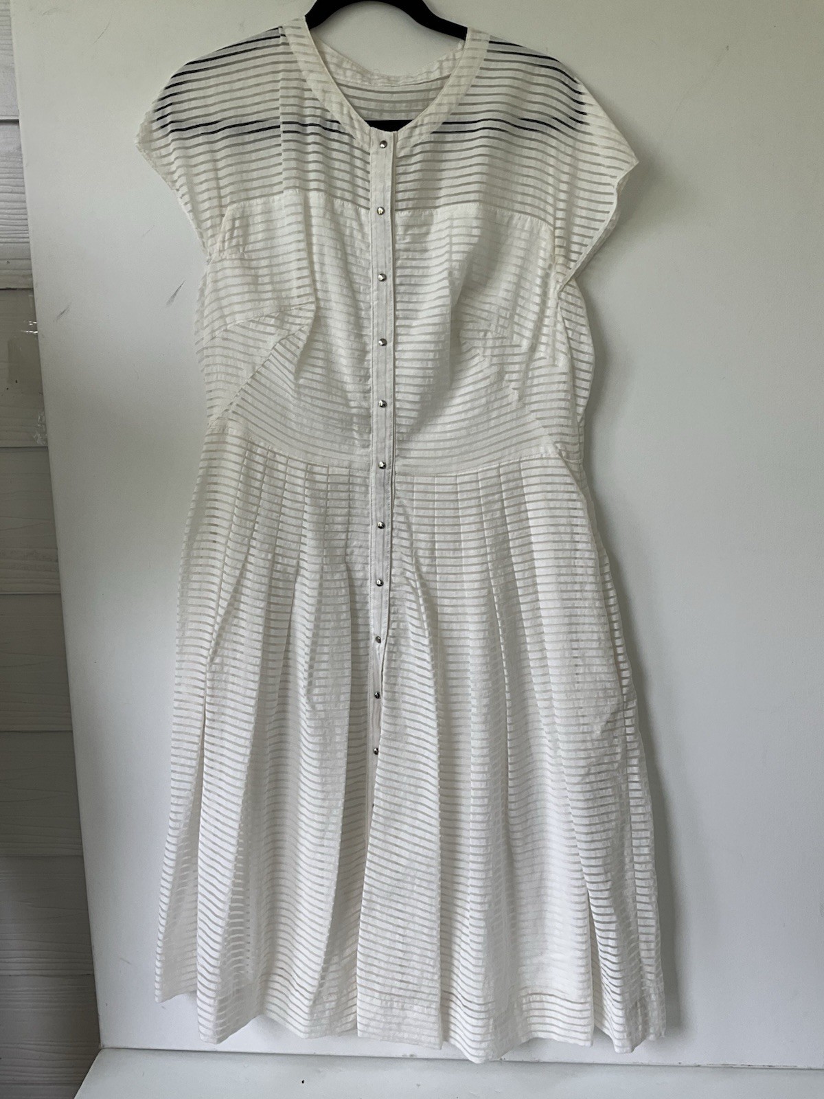 Akris Punto White Sheer Stripe Snap Front Pleated A-Line Midi Dress US L