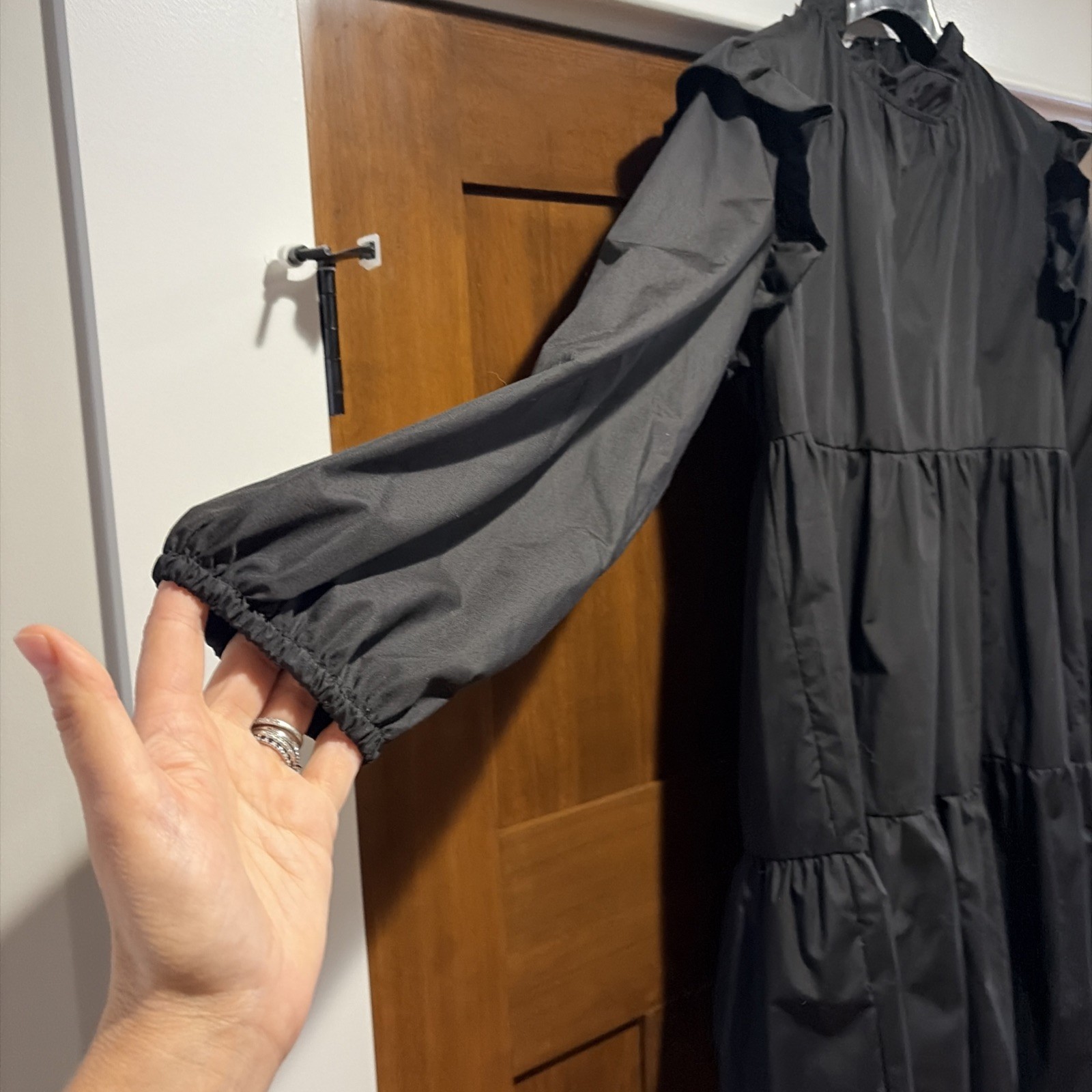 Black Long Sleeve Fall/Winter Knee Length Ruffle Dress