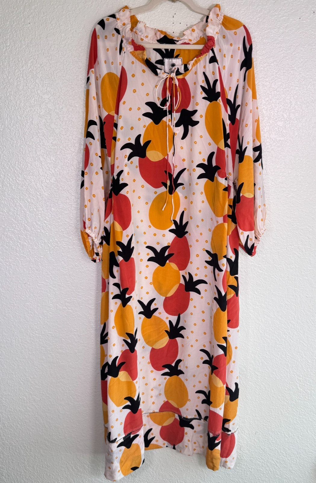 An An Londree Kaftan Womens size 1 Cover Up Maxi Dress Resort Cruise Pineapple