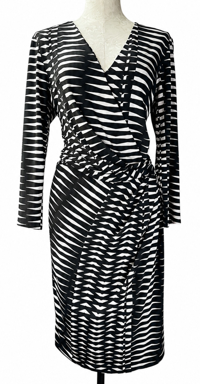 Josie Natori Black White Geometric Surplice Sheath Dress Size Large