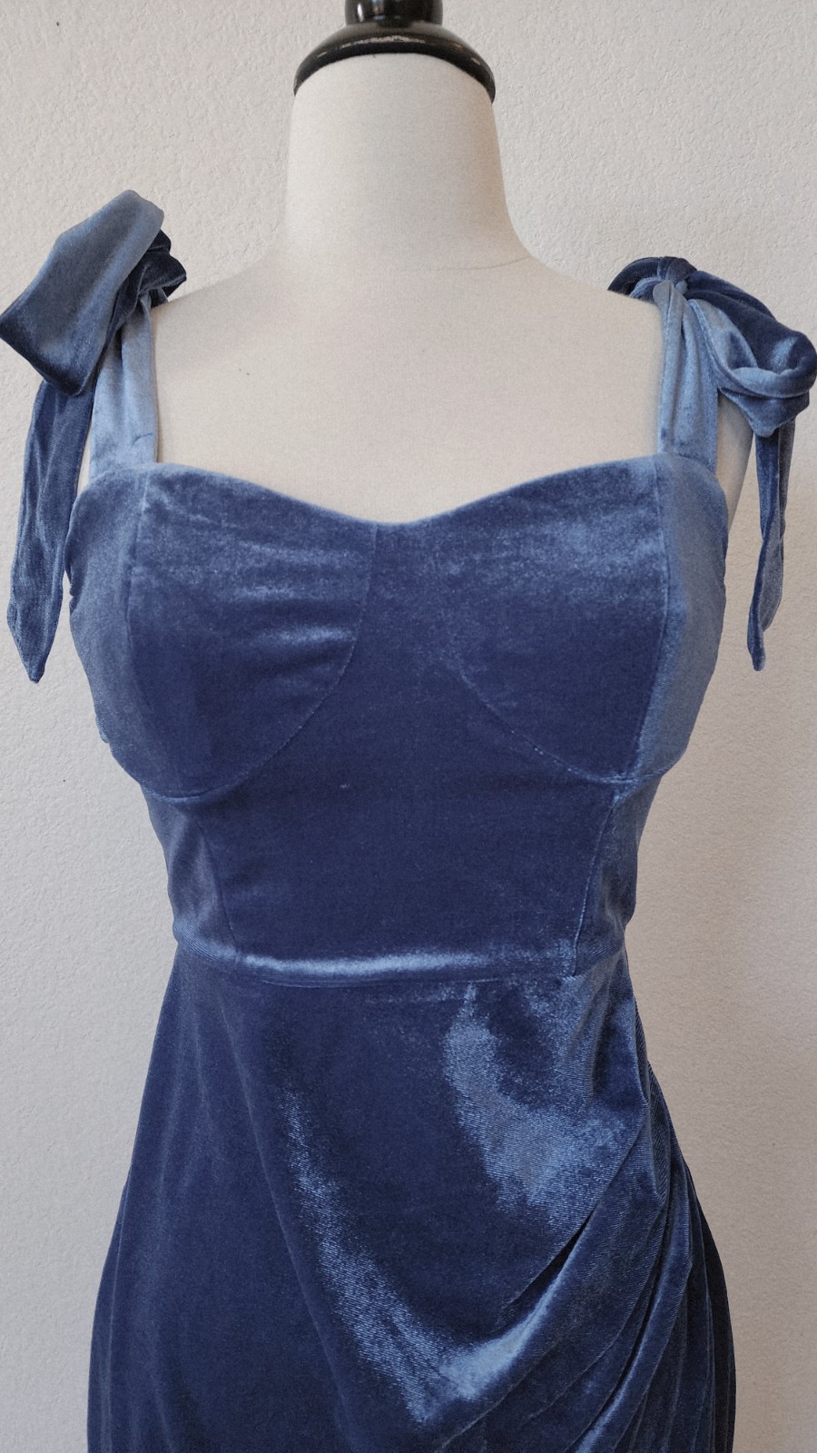 New Anthro Maxi Dress Size Medium Blue Velvet Bow Wedding Bridal Garden Classic