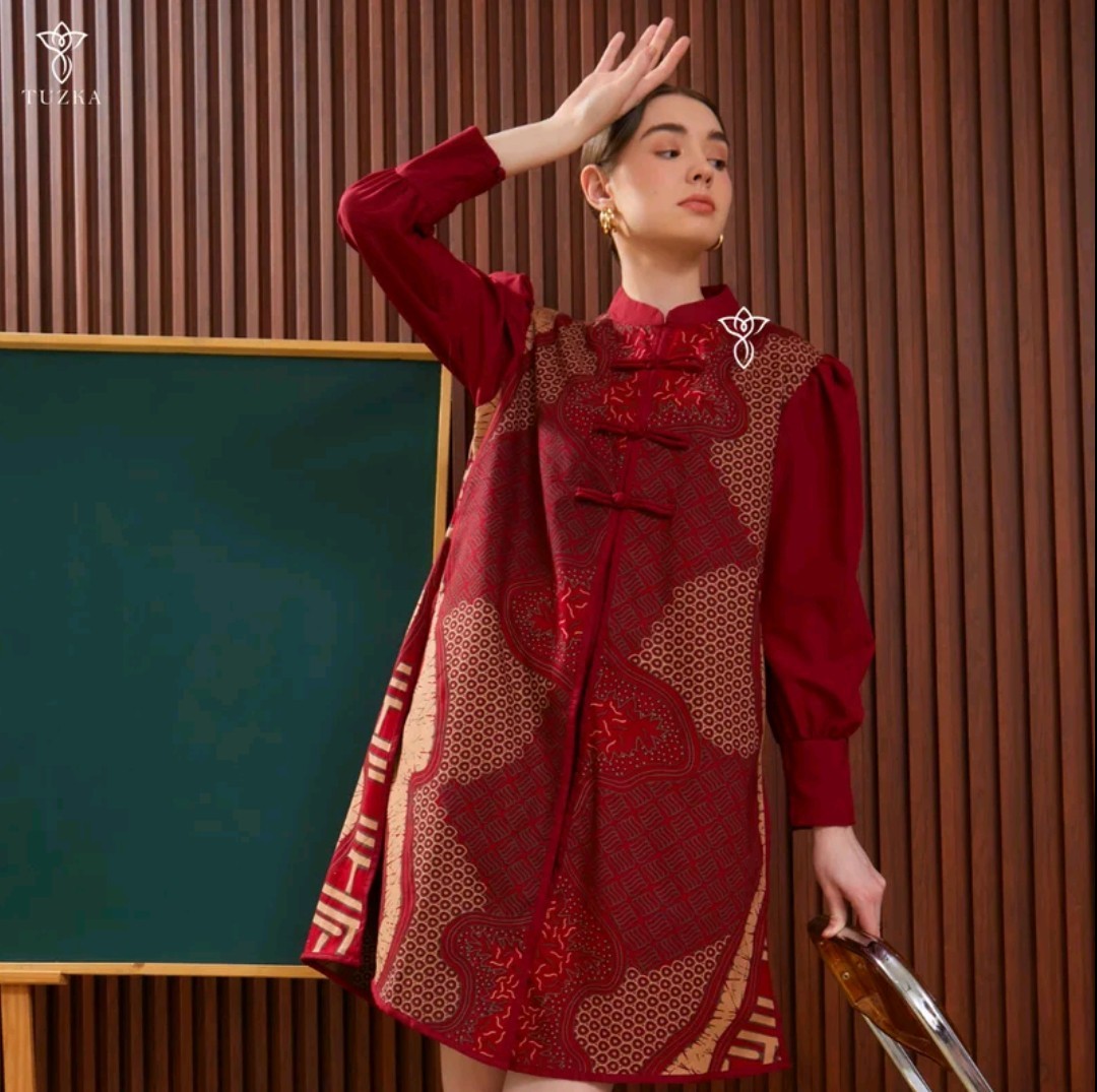 Tuzka Calla Tunic Garnet – Premium Women’s Batik Tunic