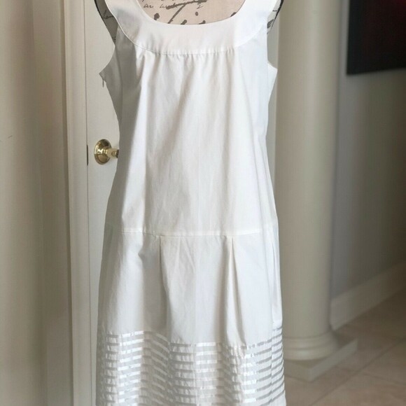 Vertigo Paris -Crisp White Cotton Shift Dress Jeweled Neckline Sz. L